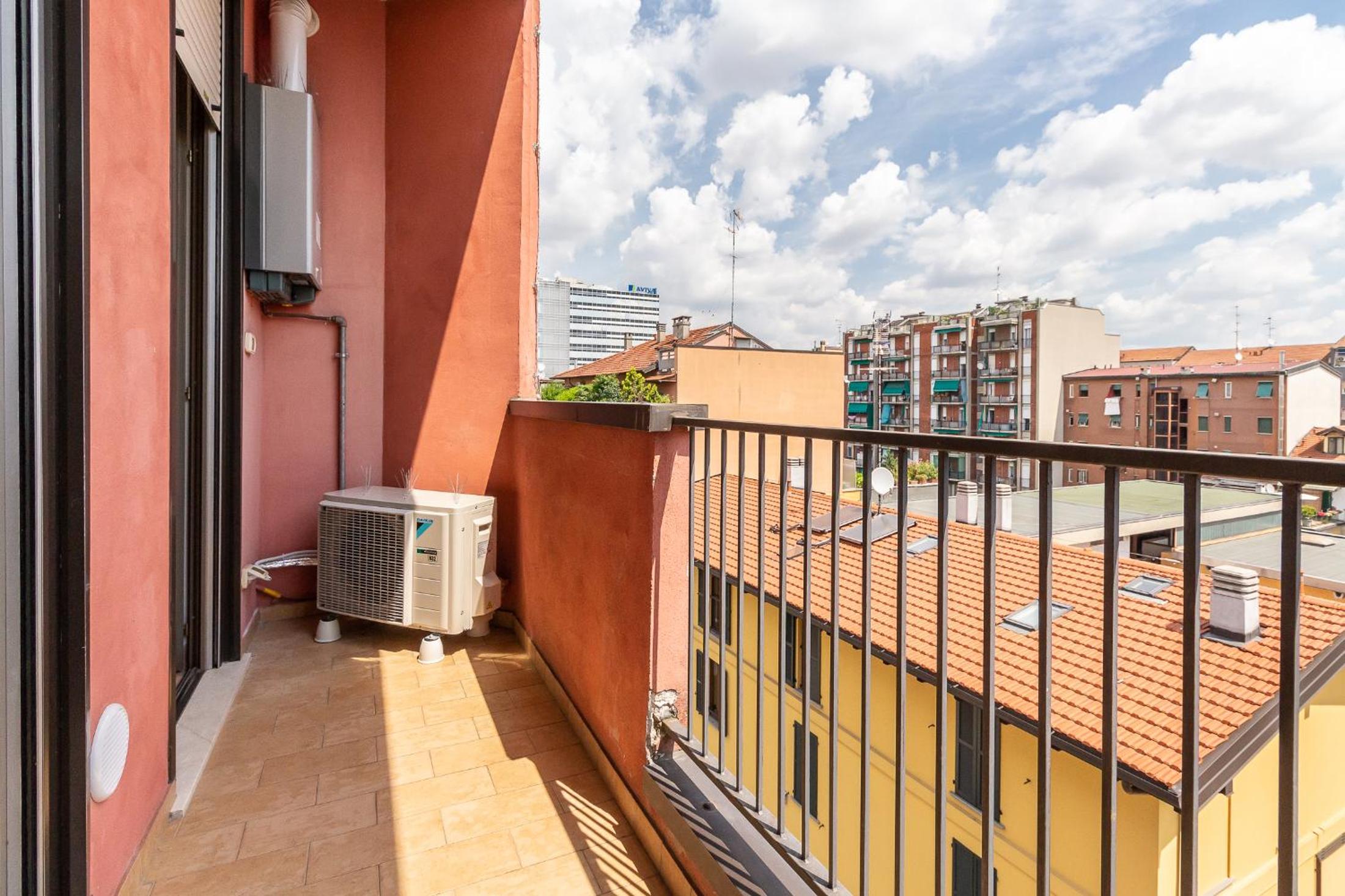 Alessia's Flat - Affori