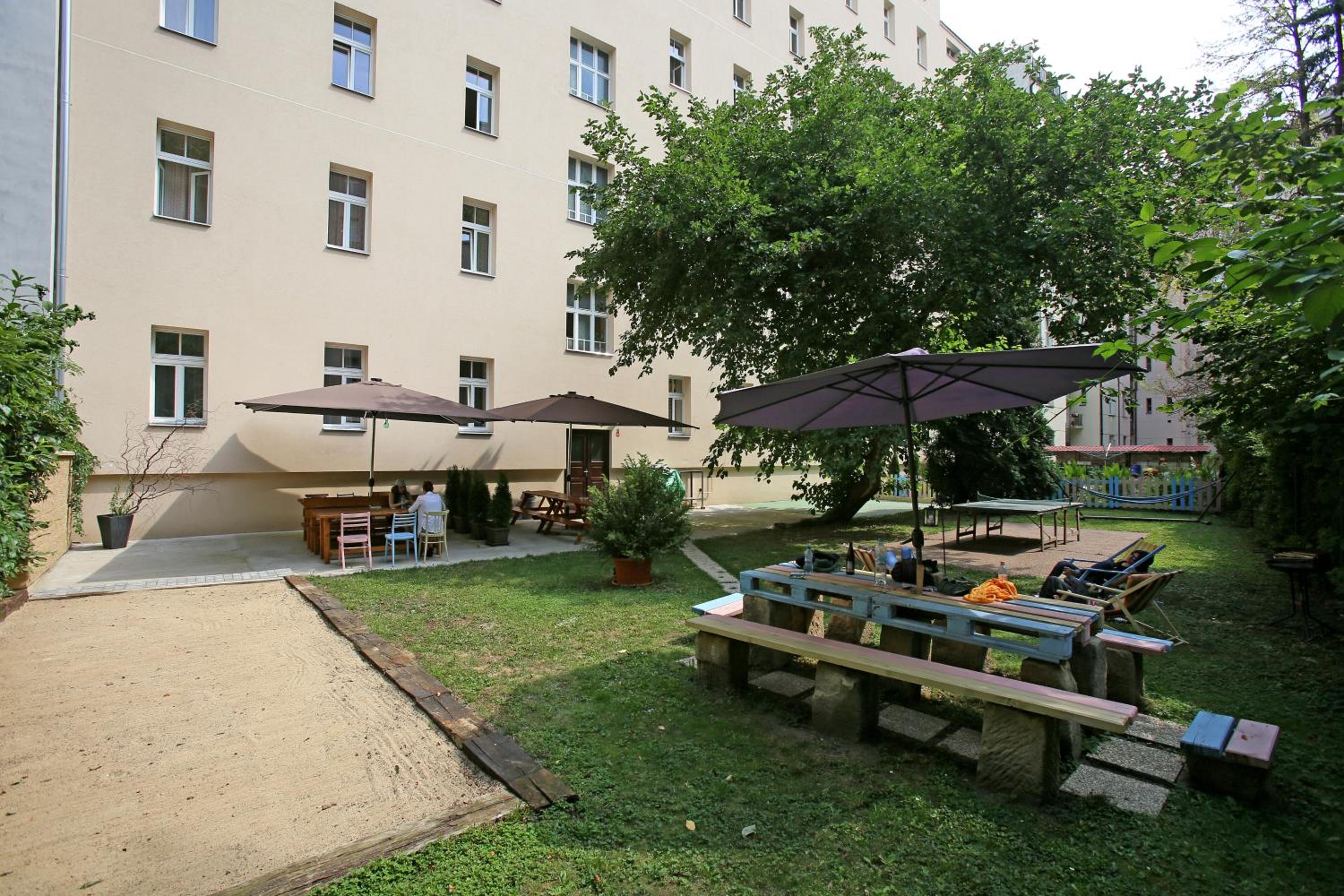 Hostel Dakura