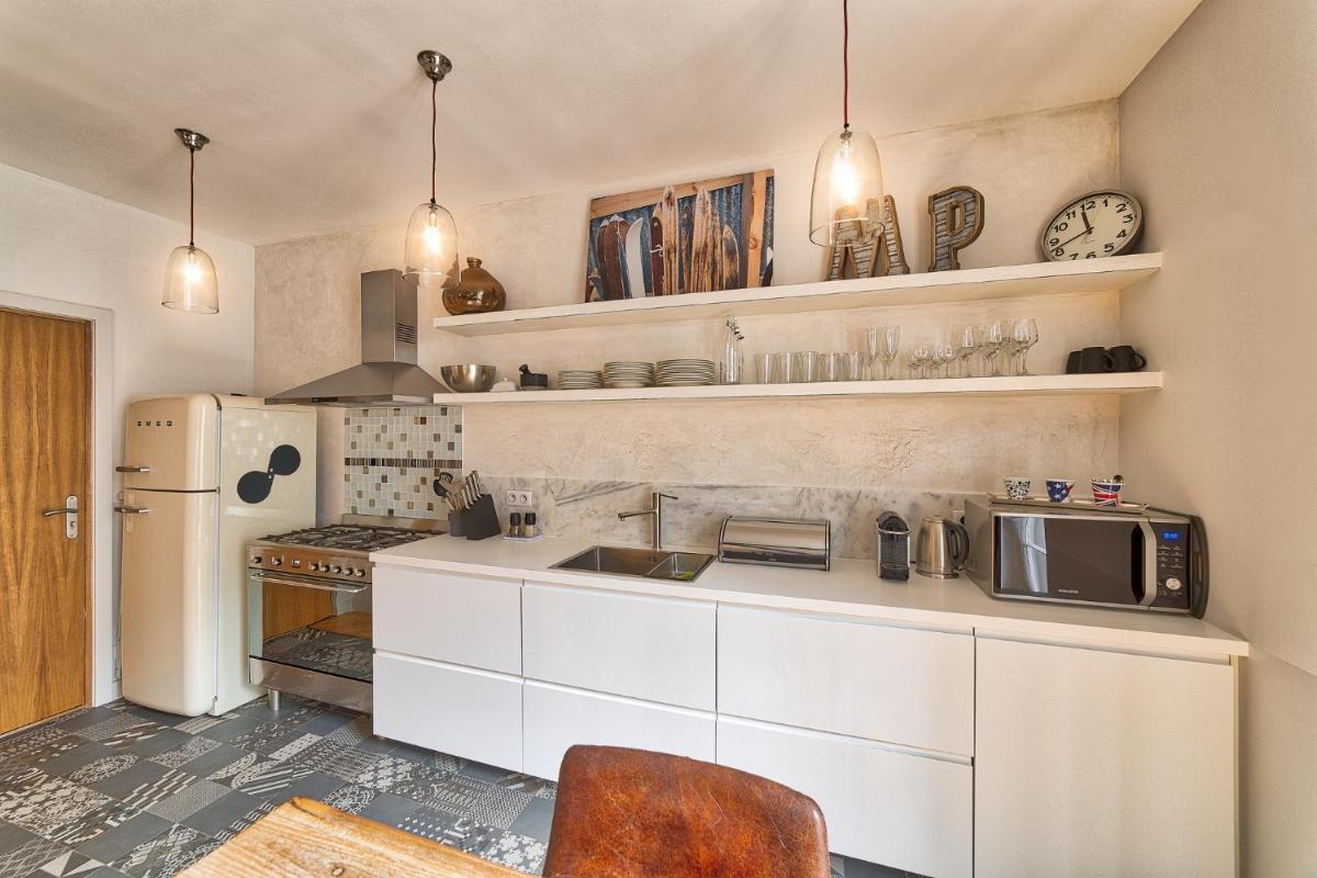 Marie Paradis Apartment view 2