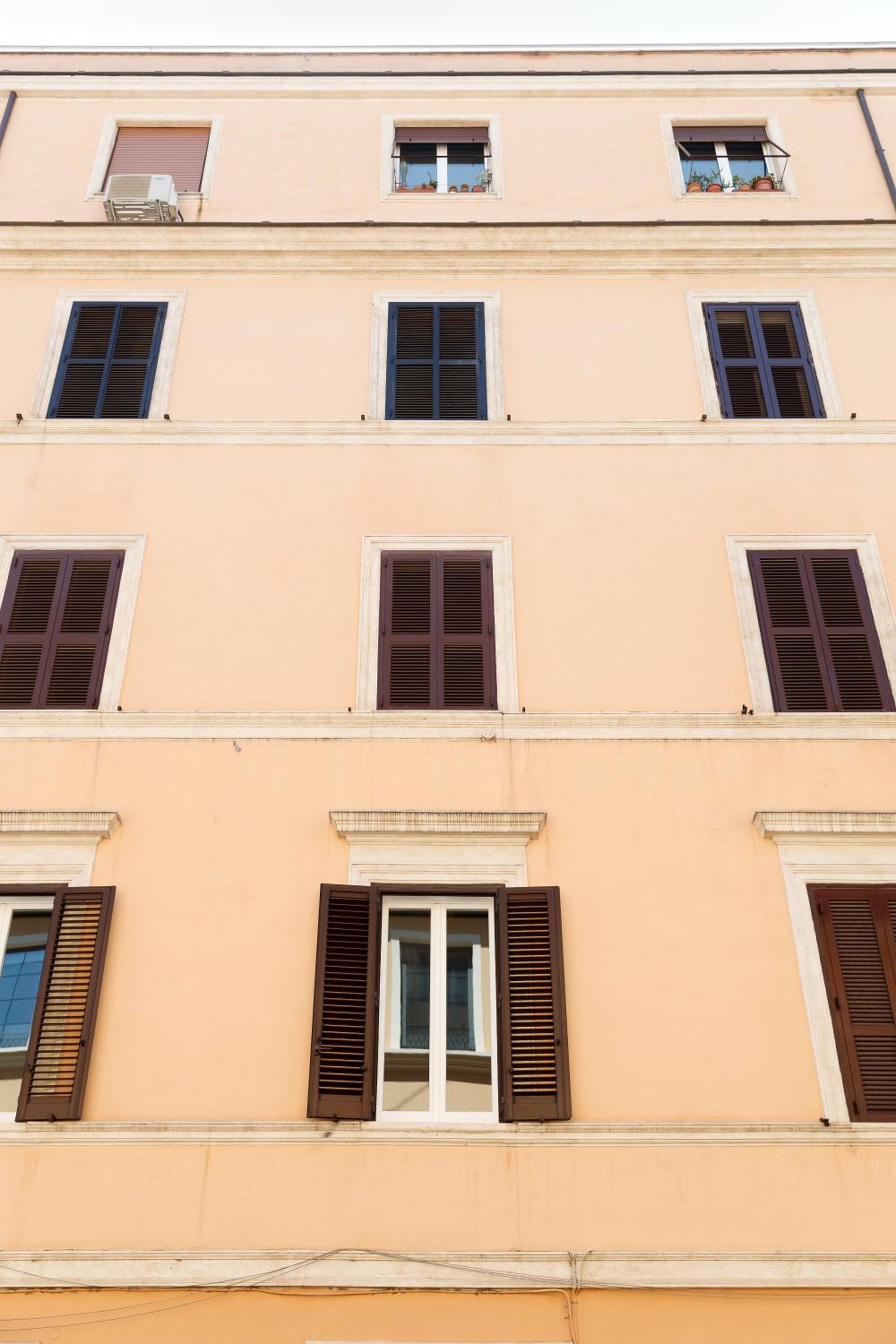 HT Residence Maximus