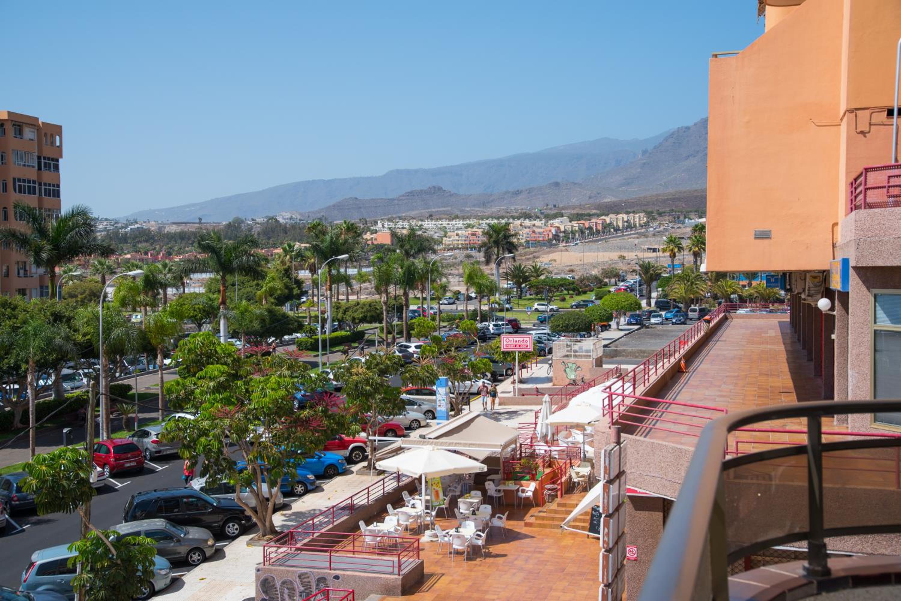 MODERN APARTMENTS LOS CRISTIANOS CENTER view 2