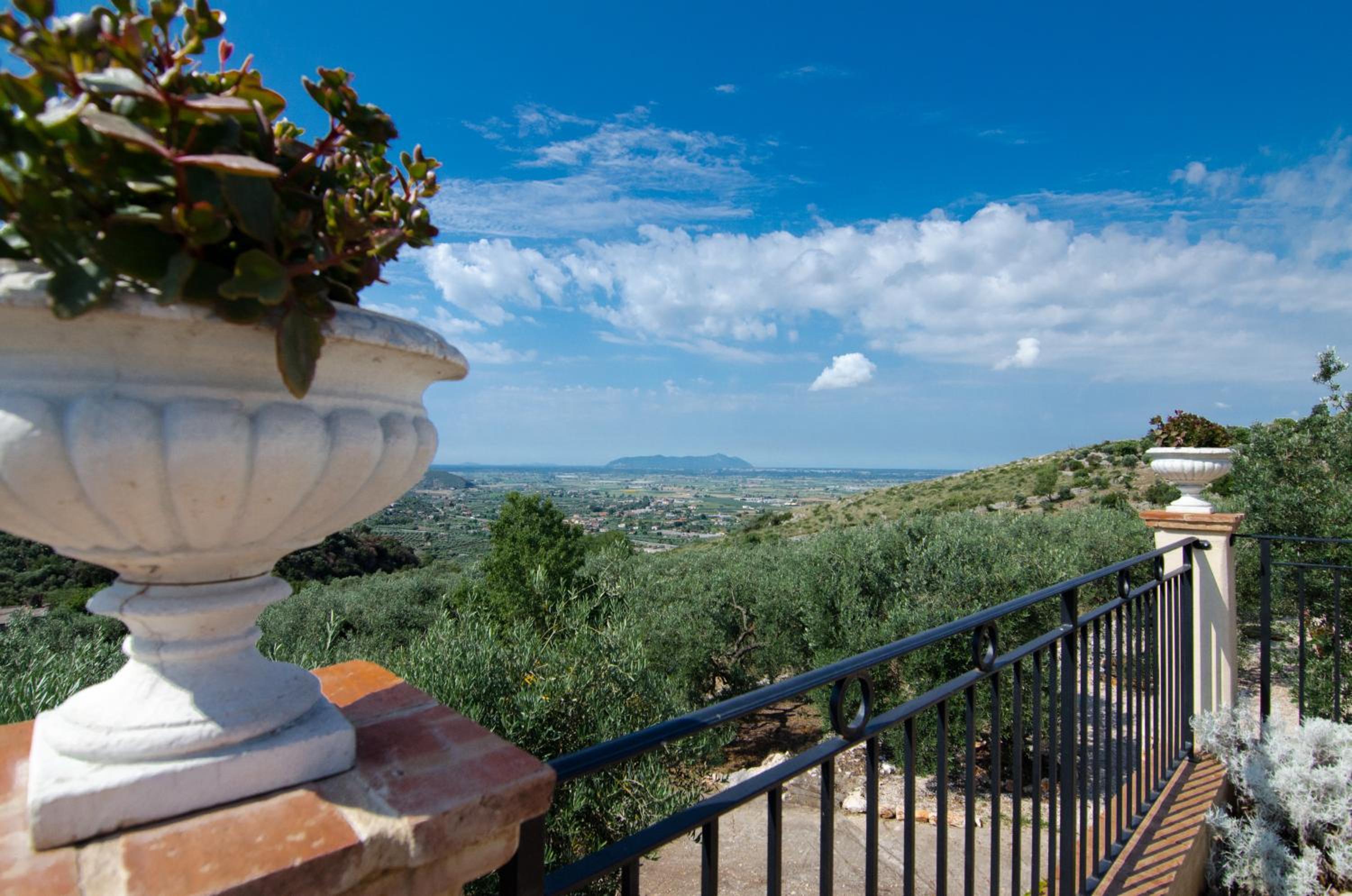 Casale Madeccia view 2