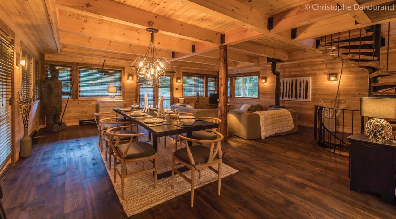 Chalet TAO par Les Chalets Spa Canada view 3