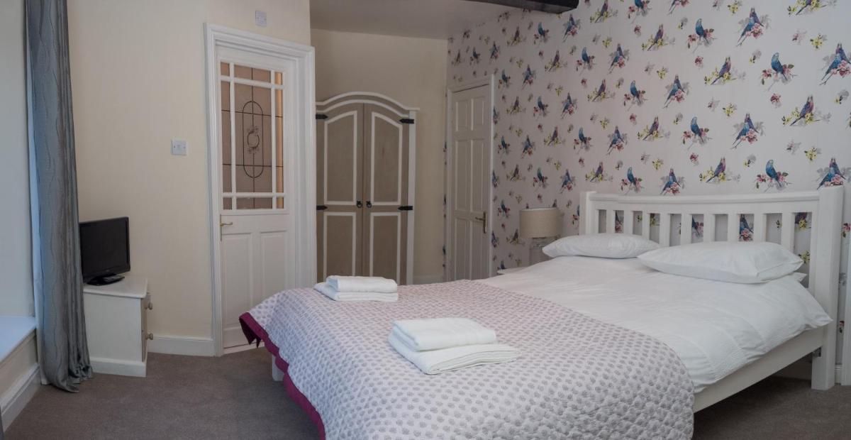Churchend Farm Bed and Breakfast