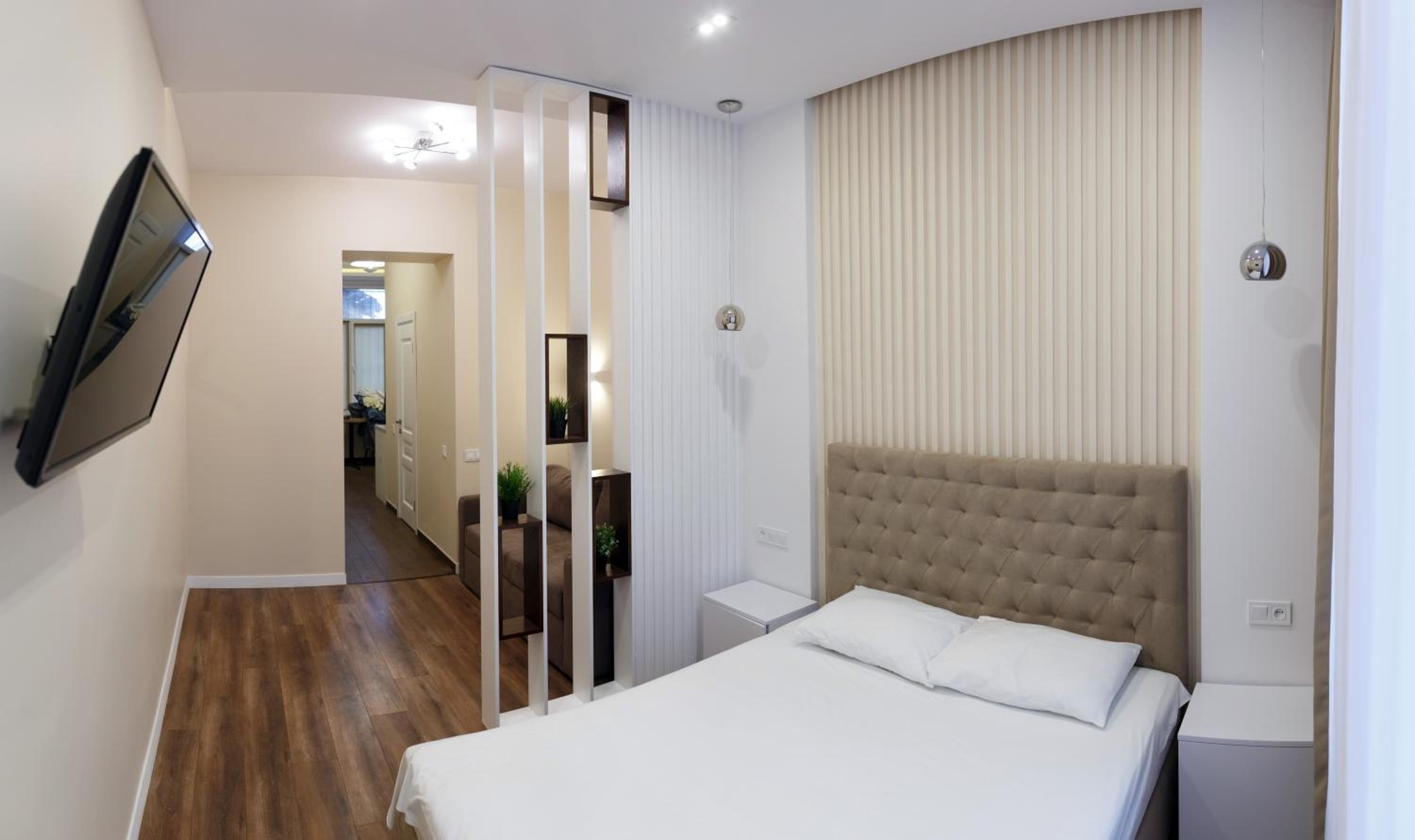Charming apartment in the city center view 3