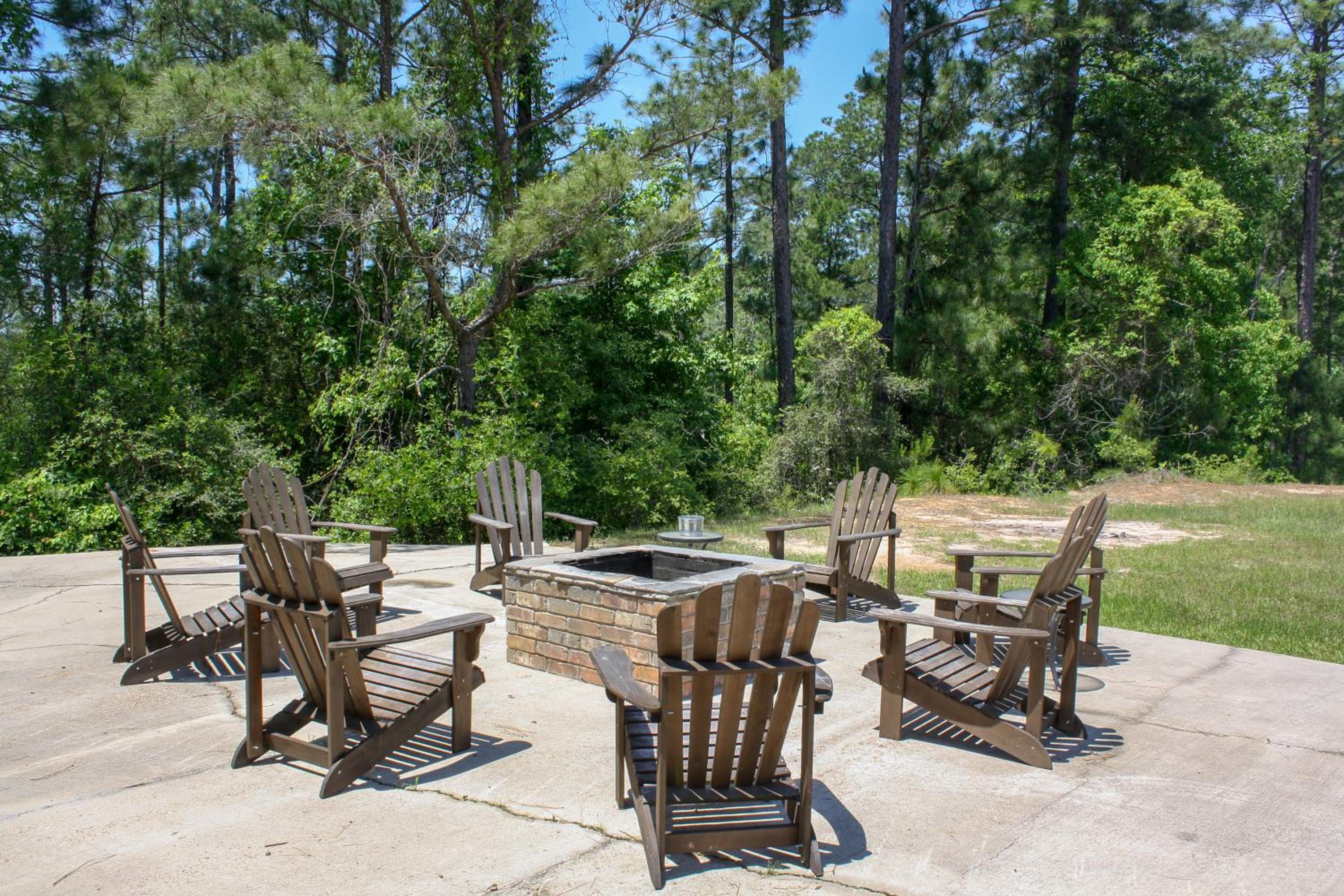 Jasper Vacations - Rayburn Inn - Property Image 3