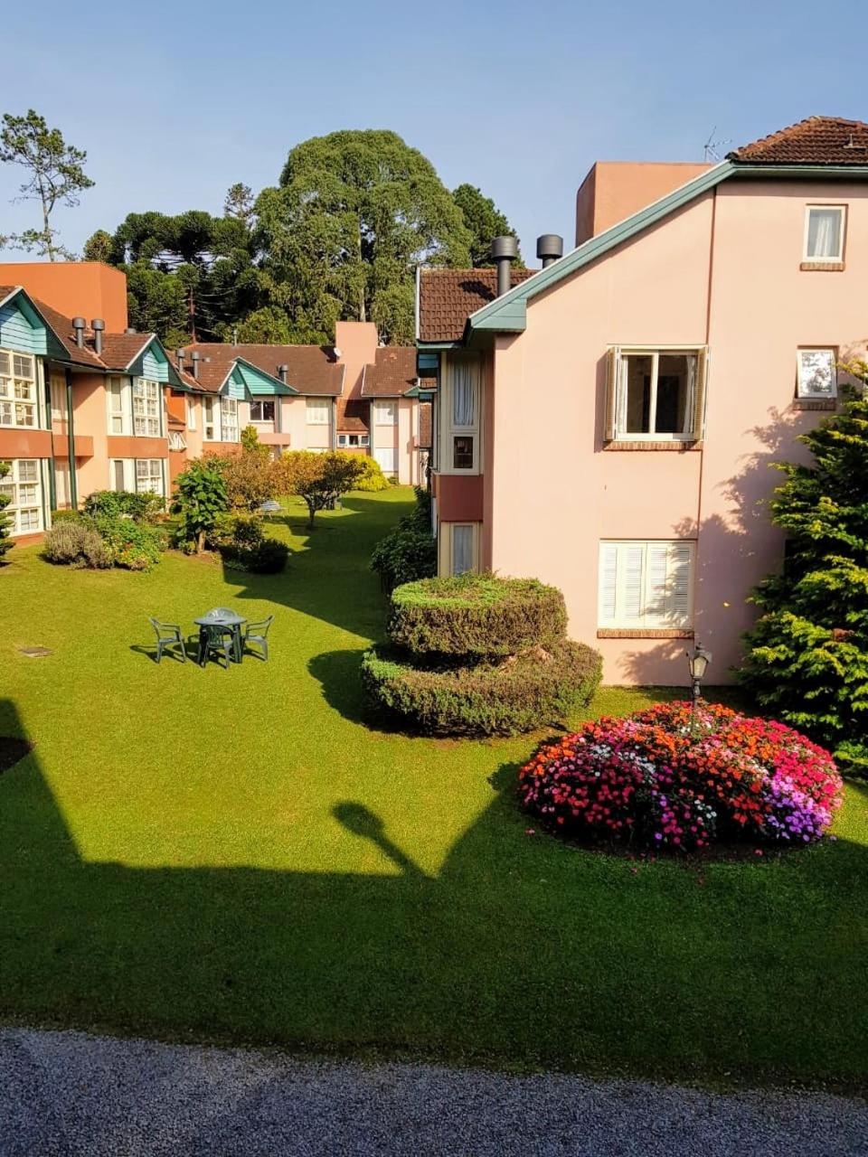 Duplex elegante Dois Quartos Em Gramado view 4