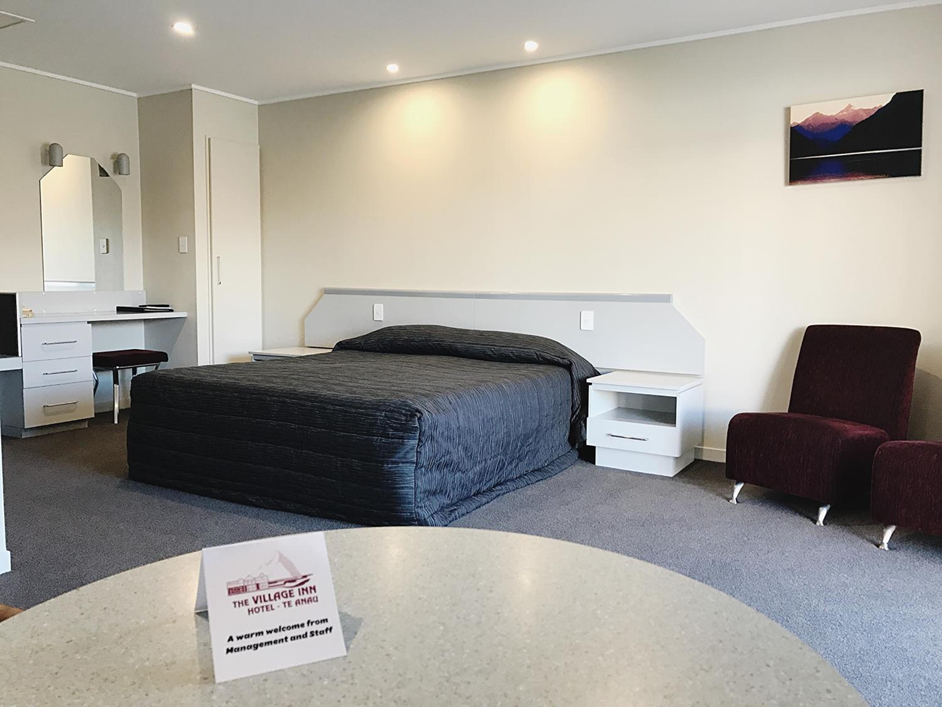 Hotel The Village Inn Hotel - Image 1