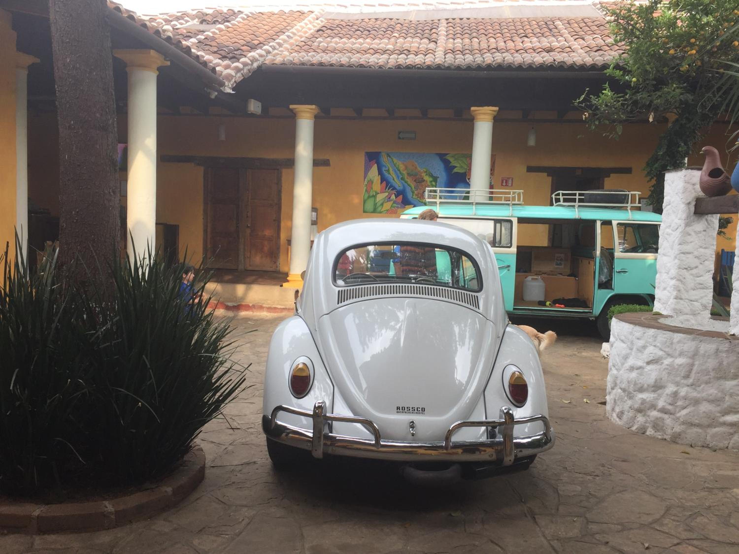 Rossco Hostel & Hotel