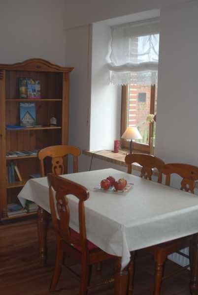 Ferienwohnung Nachbars Garten