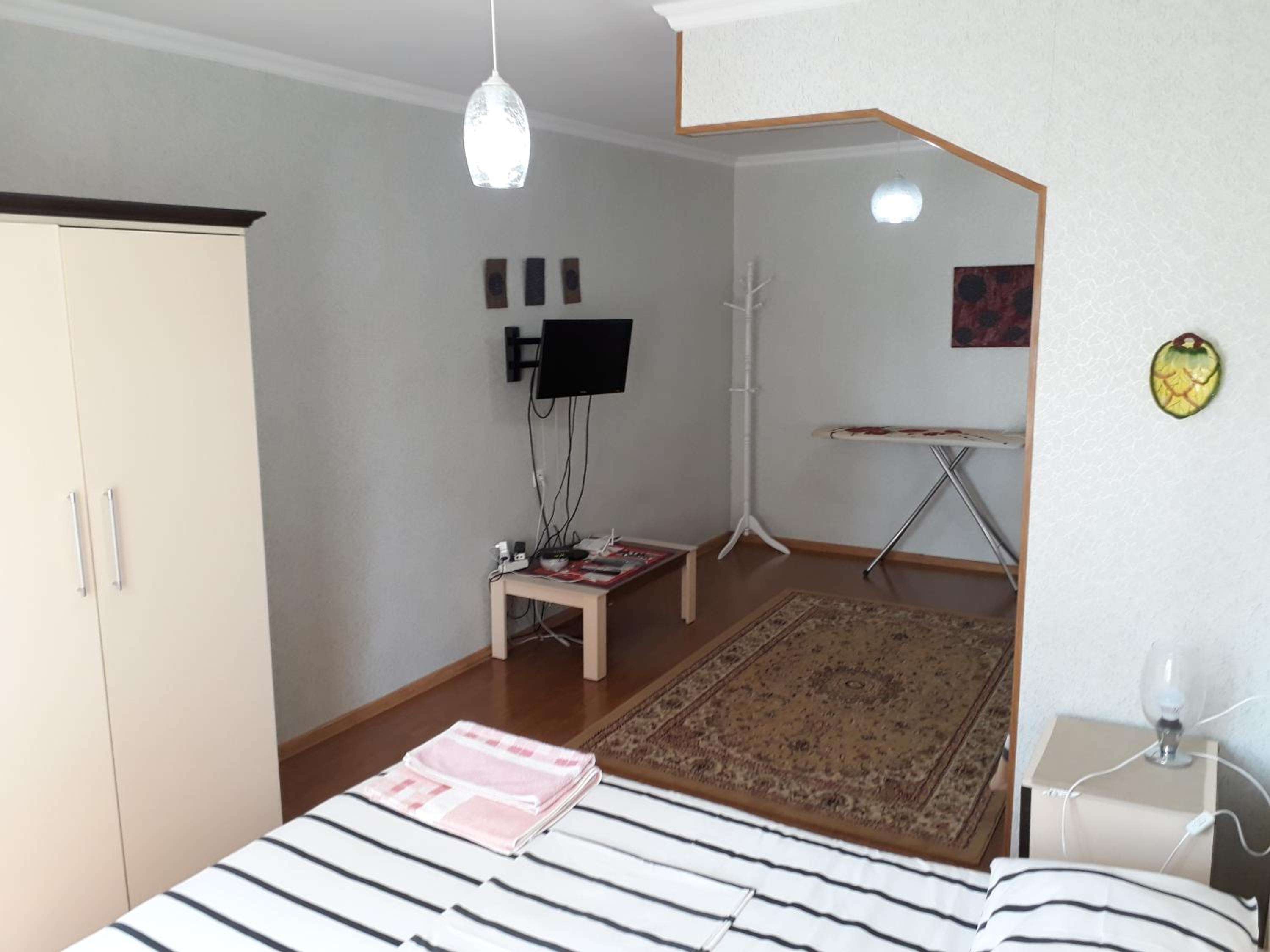 Photo 8
