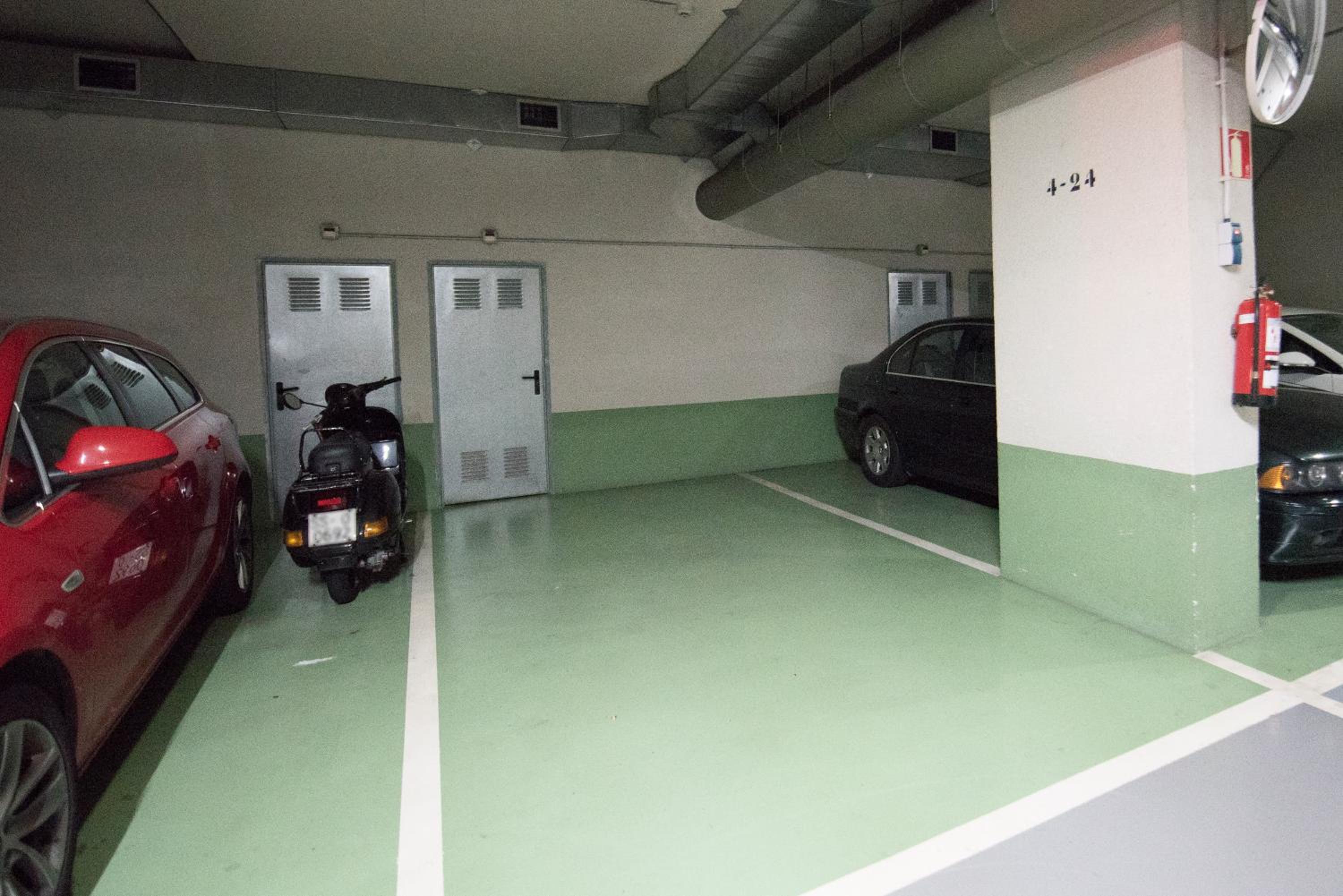 Urumea 4 - Apartamento con parking view 2