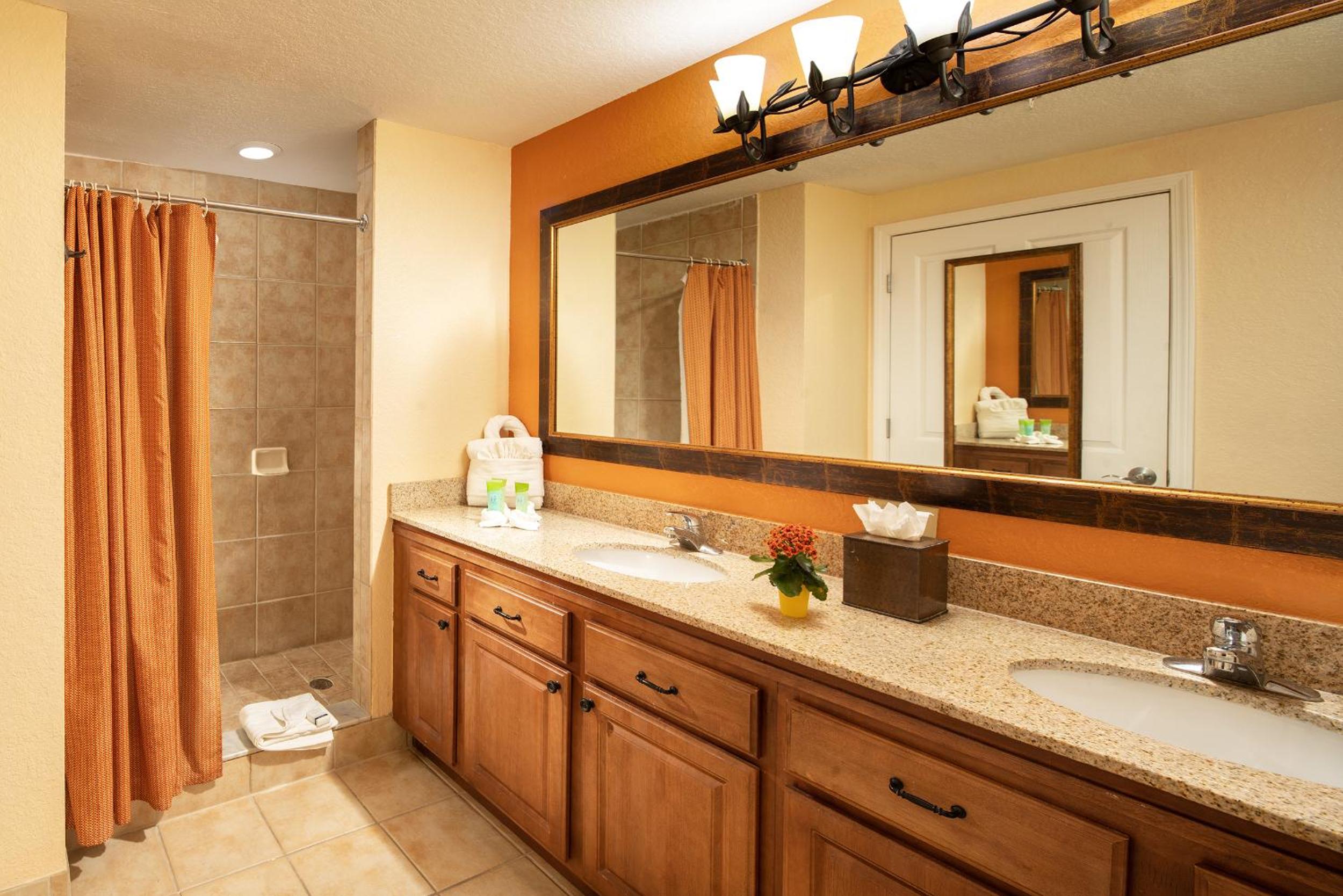 Floridays Orlando Two & Three Bed Rooms Condo Resort — photo 28