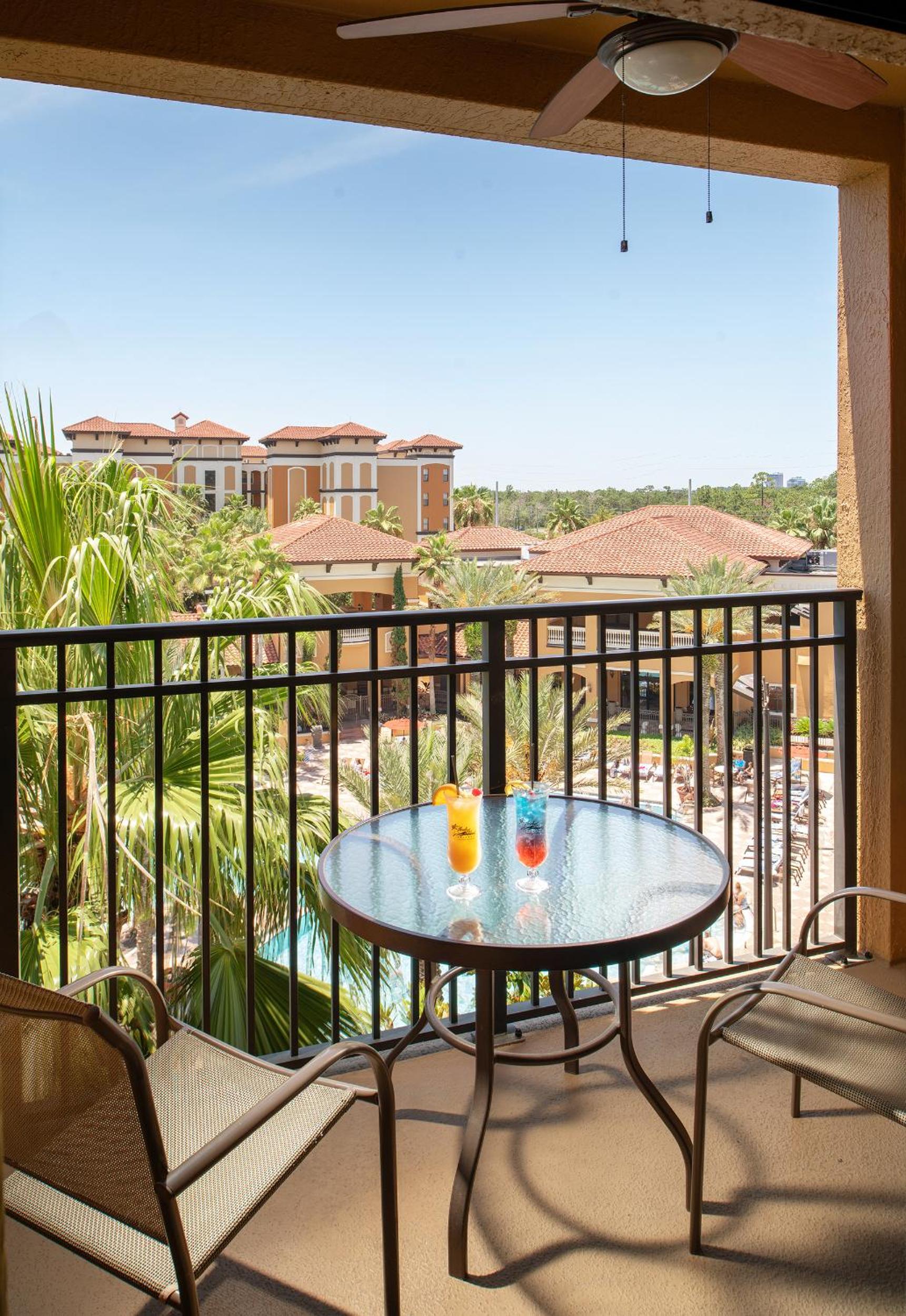 Floridays Orlando Two & Three Bed Rooms Condo Resort — photo 27