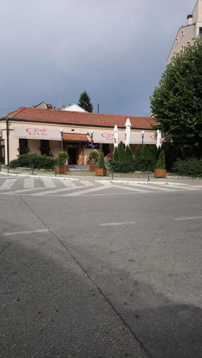 Photo 19