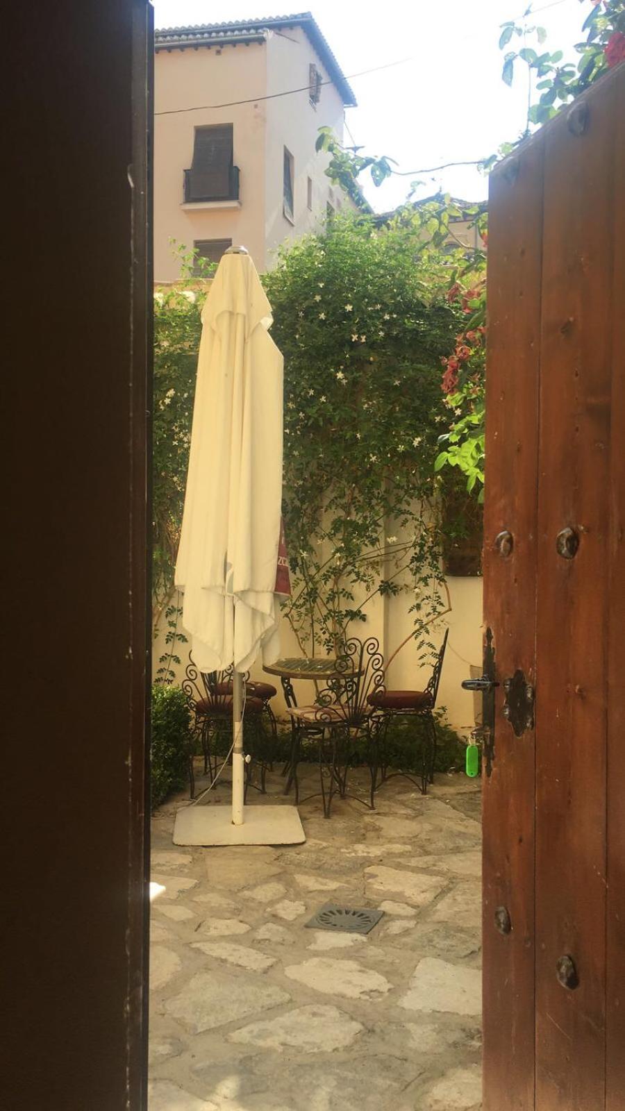 Charming Andalusian house - free parking