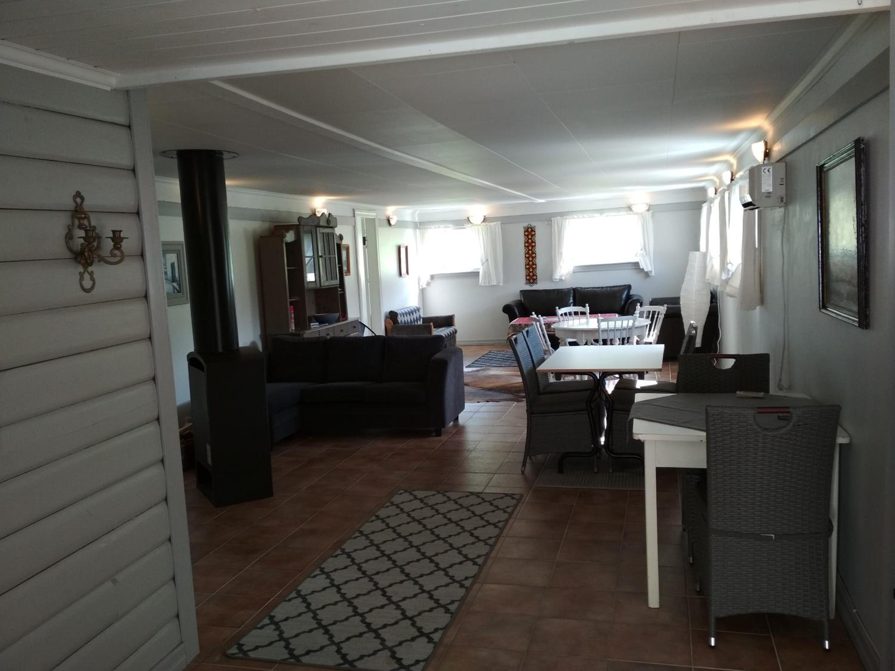 5 bedrooms, large apartment with nice view and nature view 2