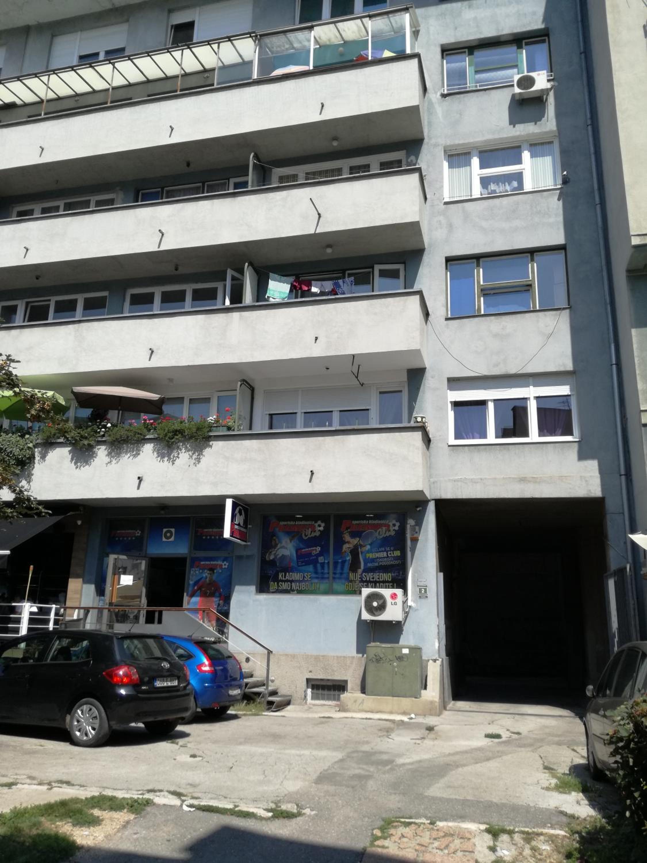 Photo 42