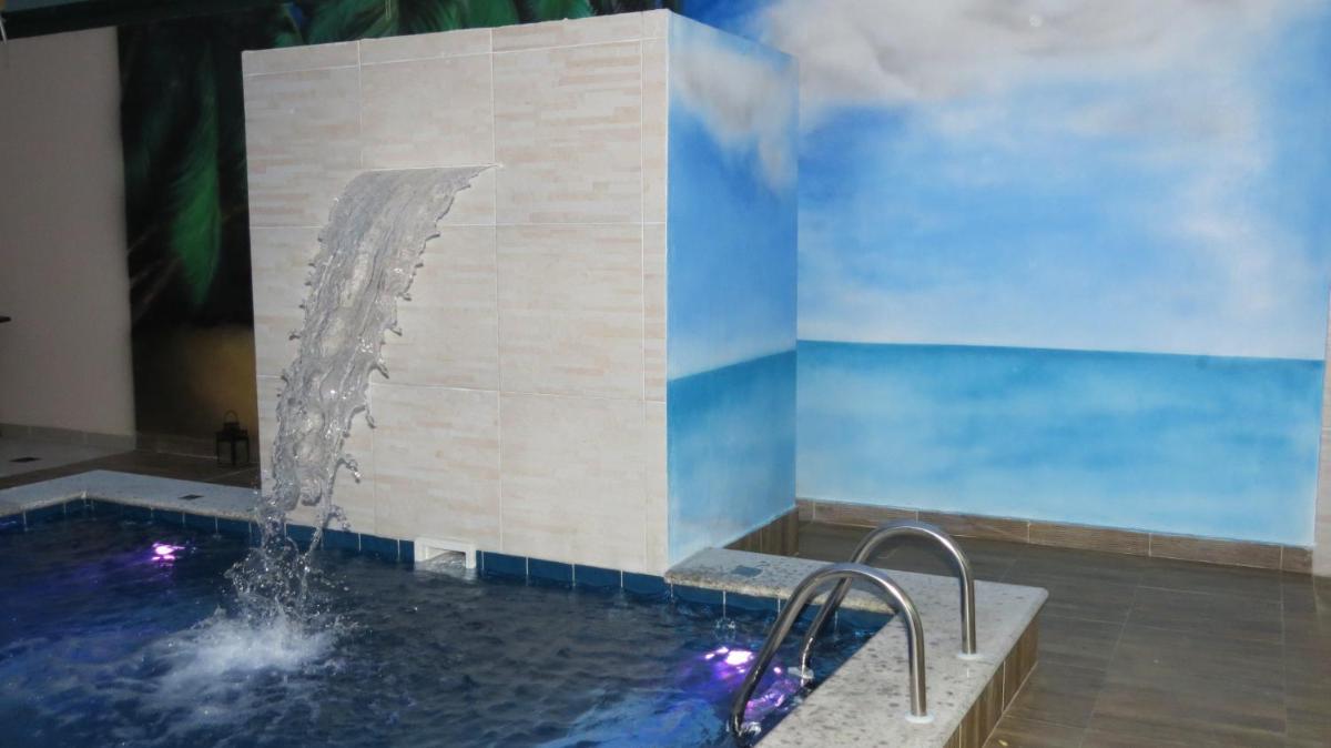Jacuzzi
