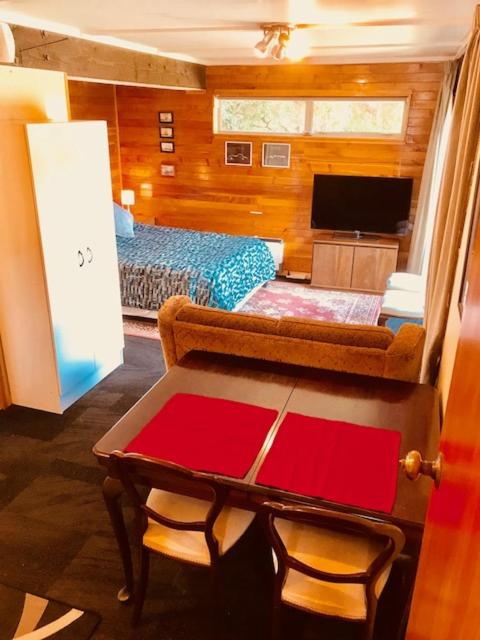 Cosy studio apartment view 5