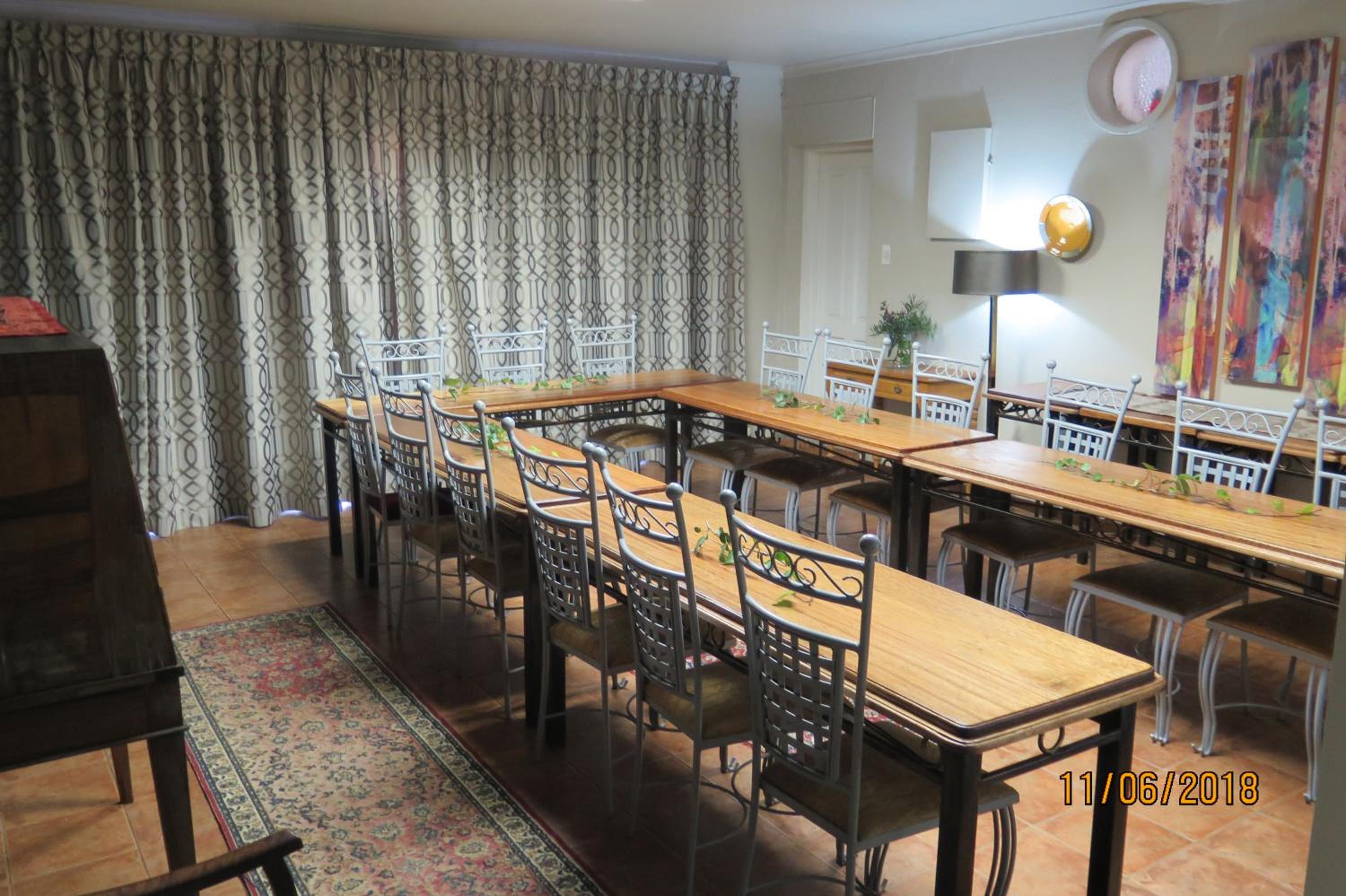 5th Avenue Gooseberry Guest House