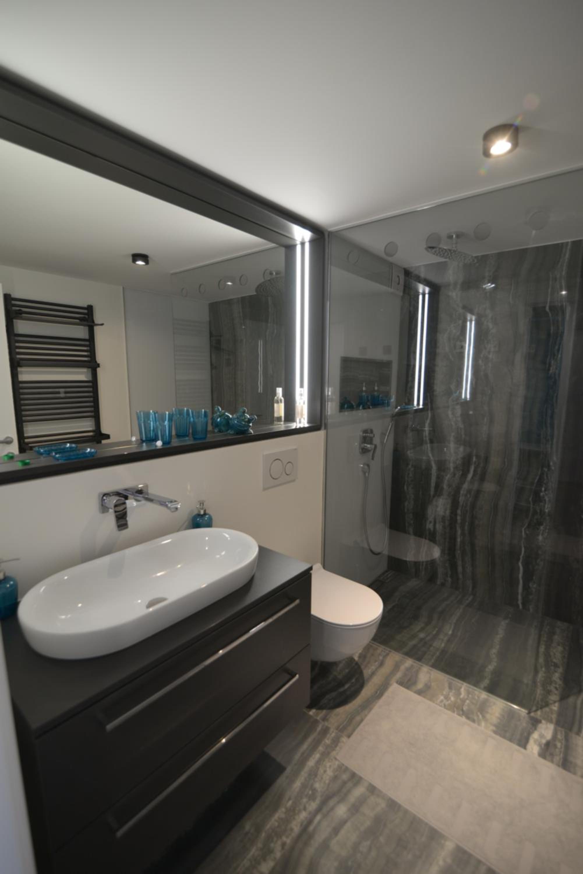 RIVER SIDE CENTRAL MARKET - Eclipse superior apartment view 5