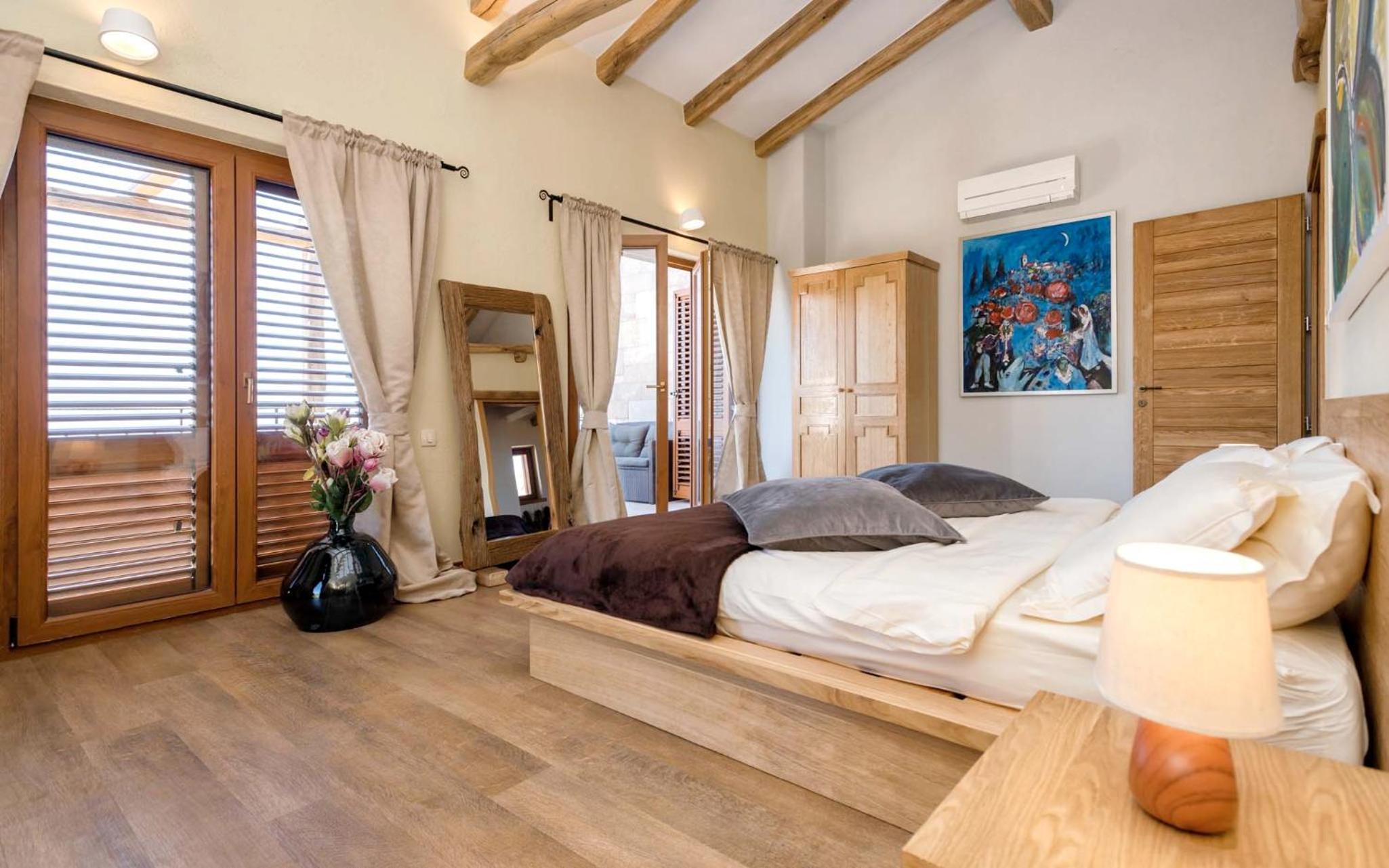 Luxury Villa Galapagos Hvar Town view 2