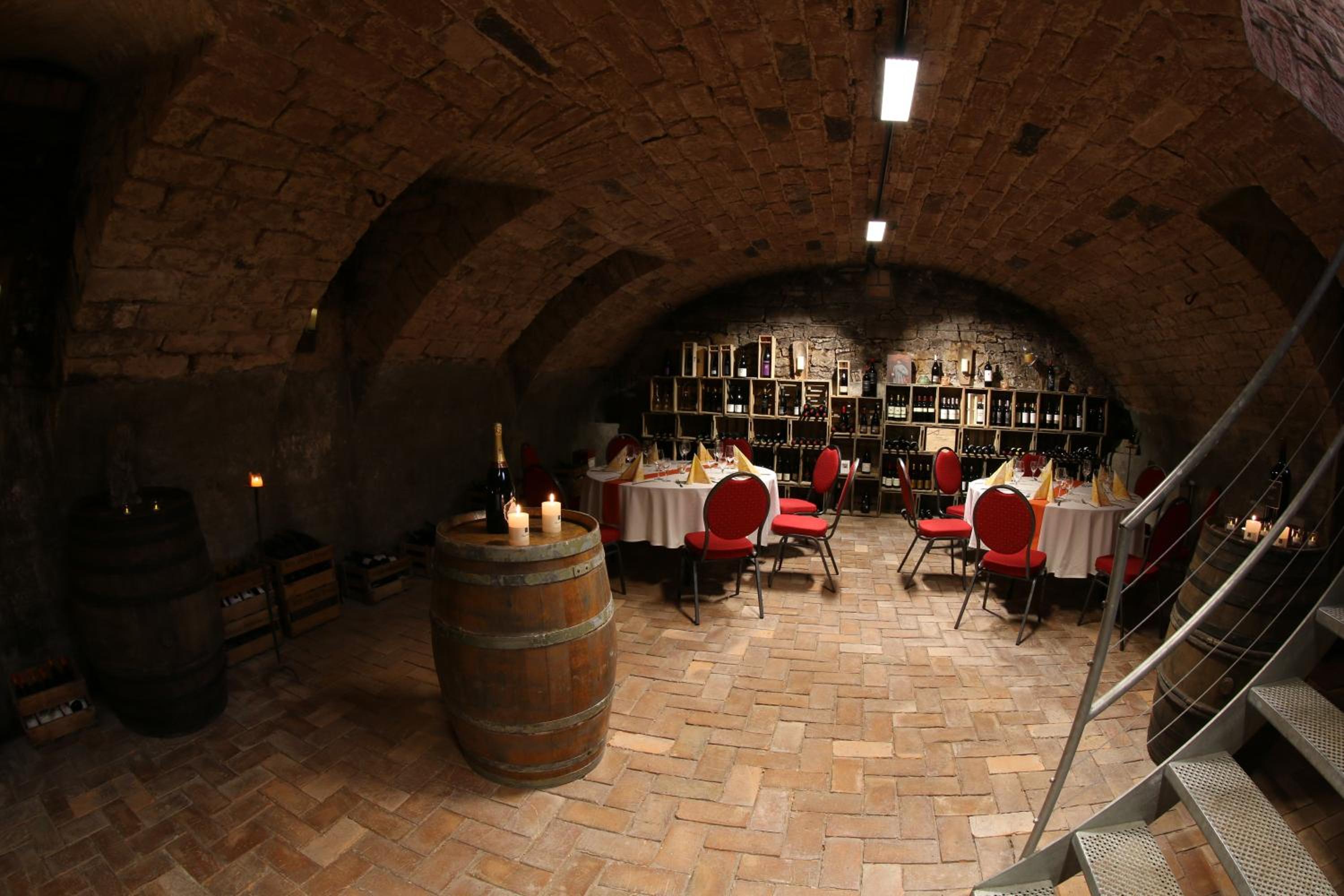 Alter Winzerhof Weisenheim am Berg 3 Sterne SUPERIOR