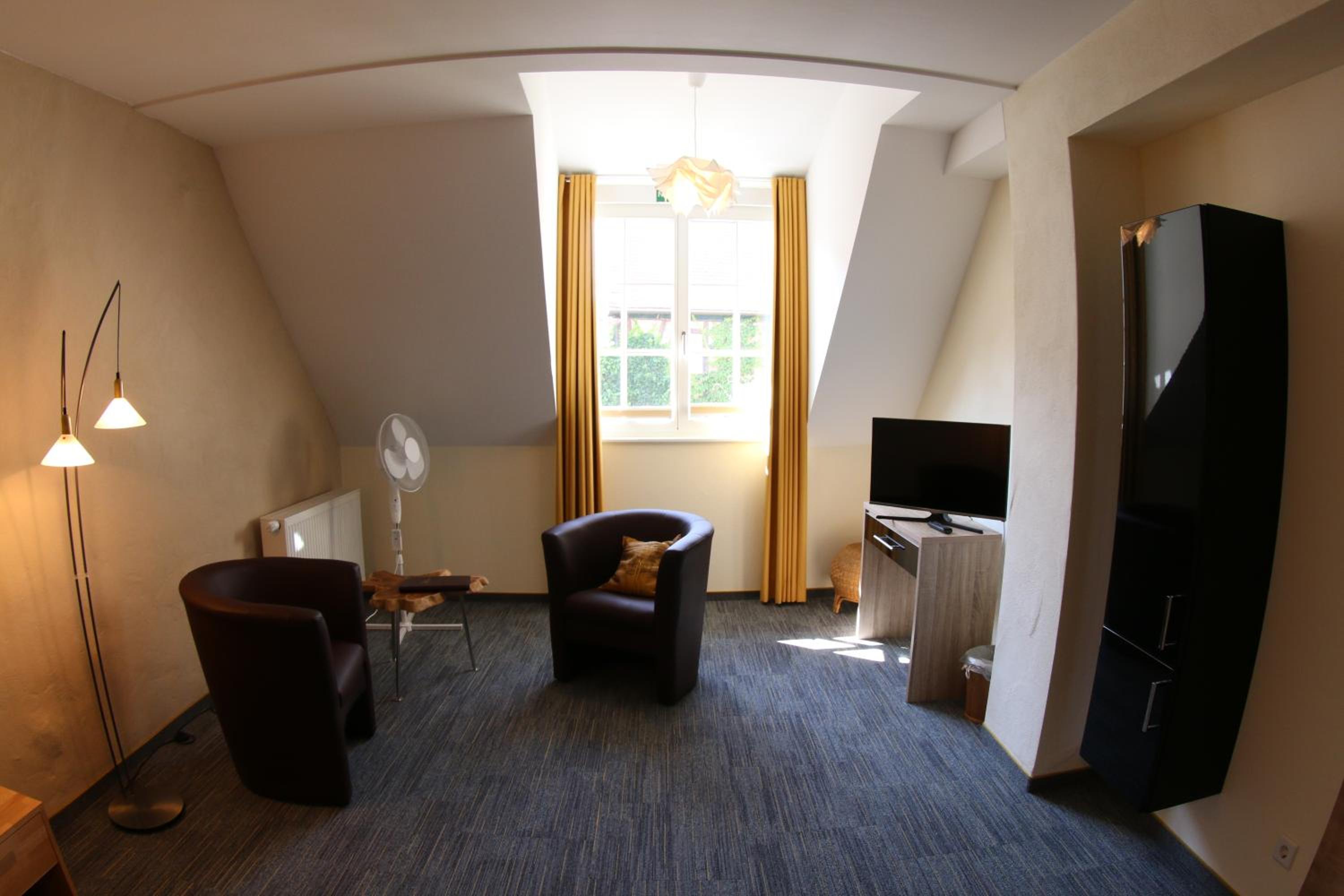 Alter Winzerhof Weisenheim am Berg 3 Sterne SUPERIOR
