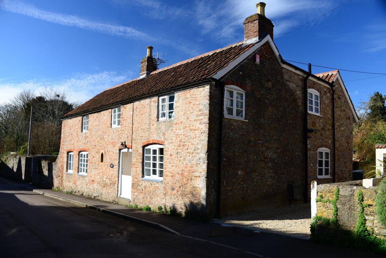 Middle Farm Cottage view 4