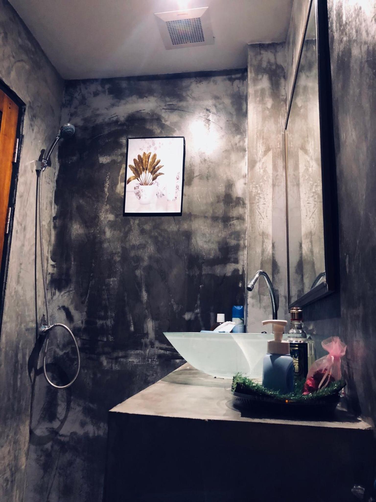 Alley living rama8