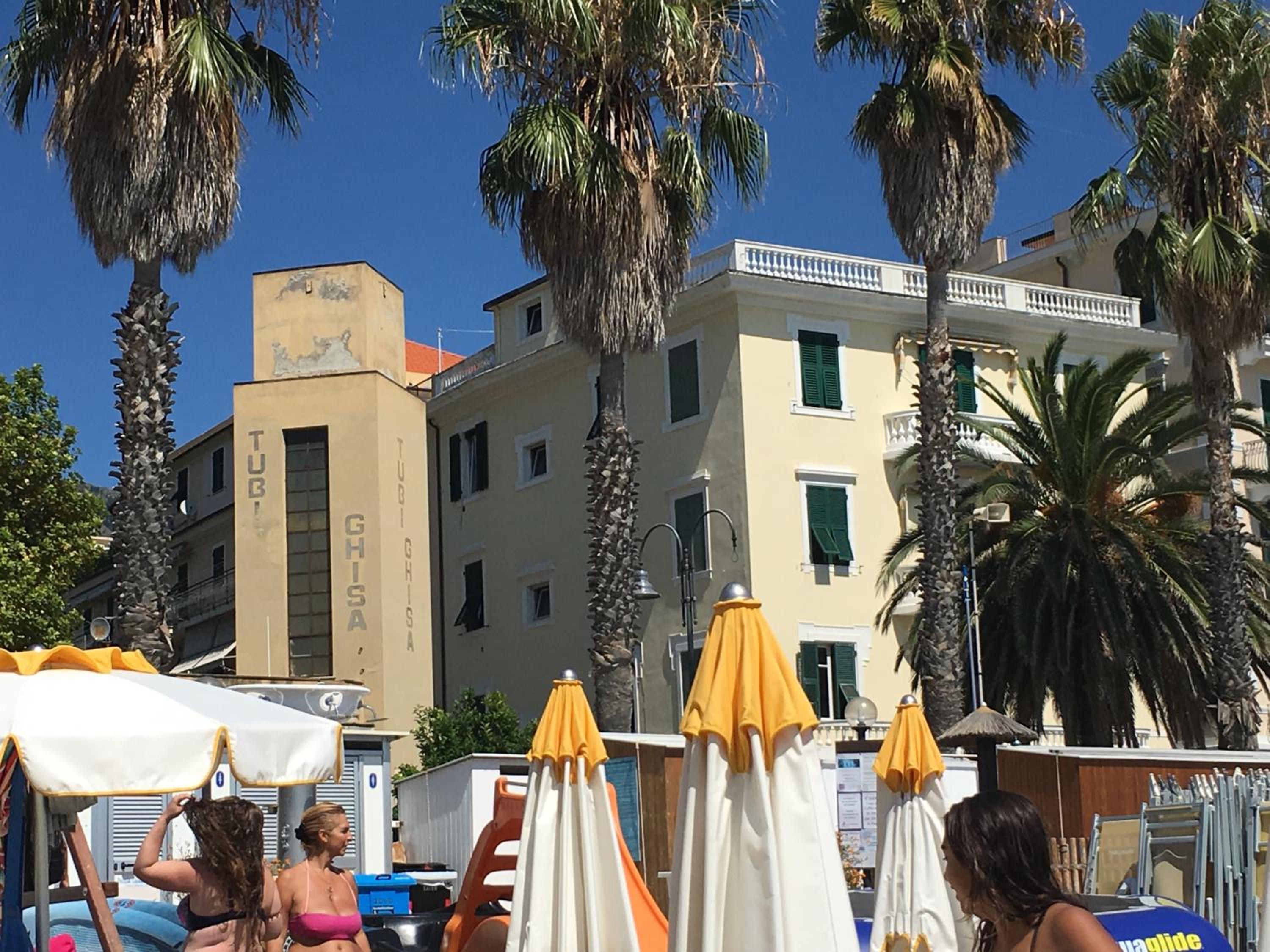 Una finestra sul mare view 3