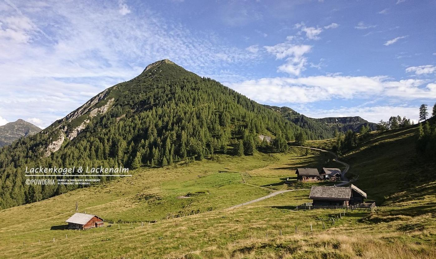 Powderia Family & Freelance Apartment in the centre of Ski Amadé