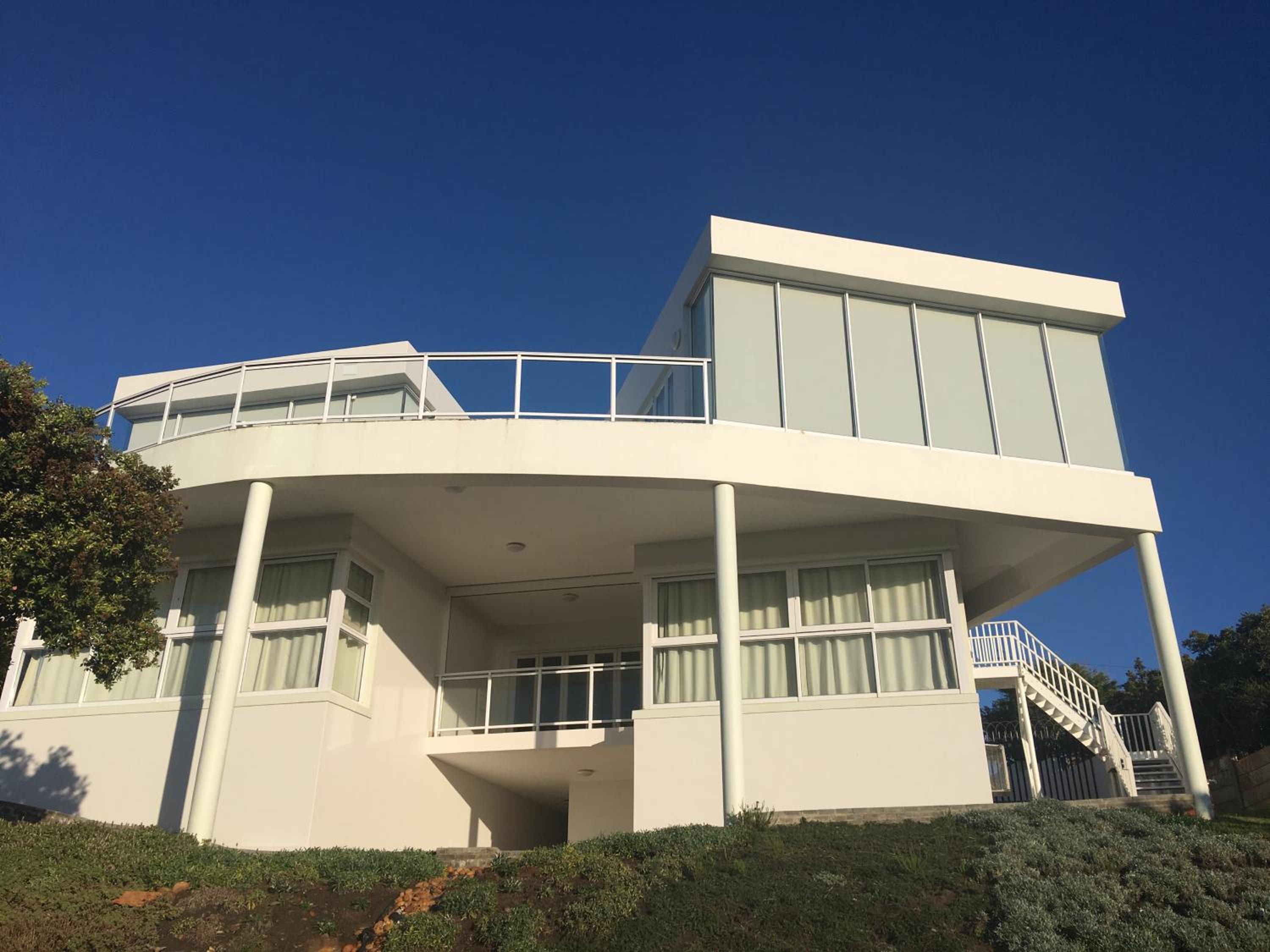 Villa Hakmka view 3