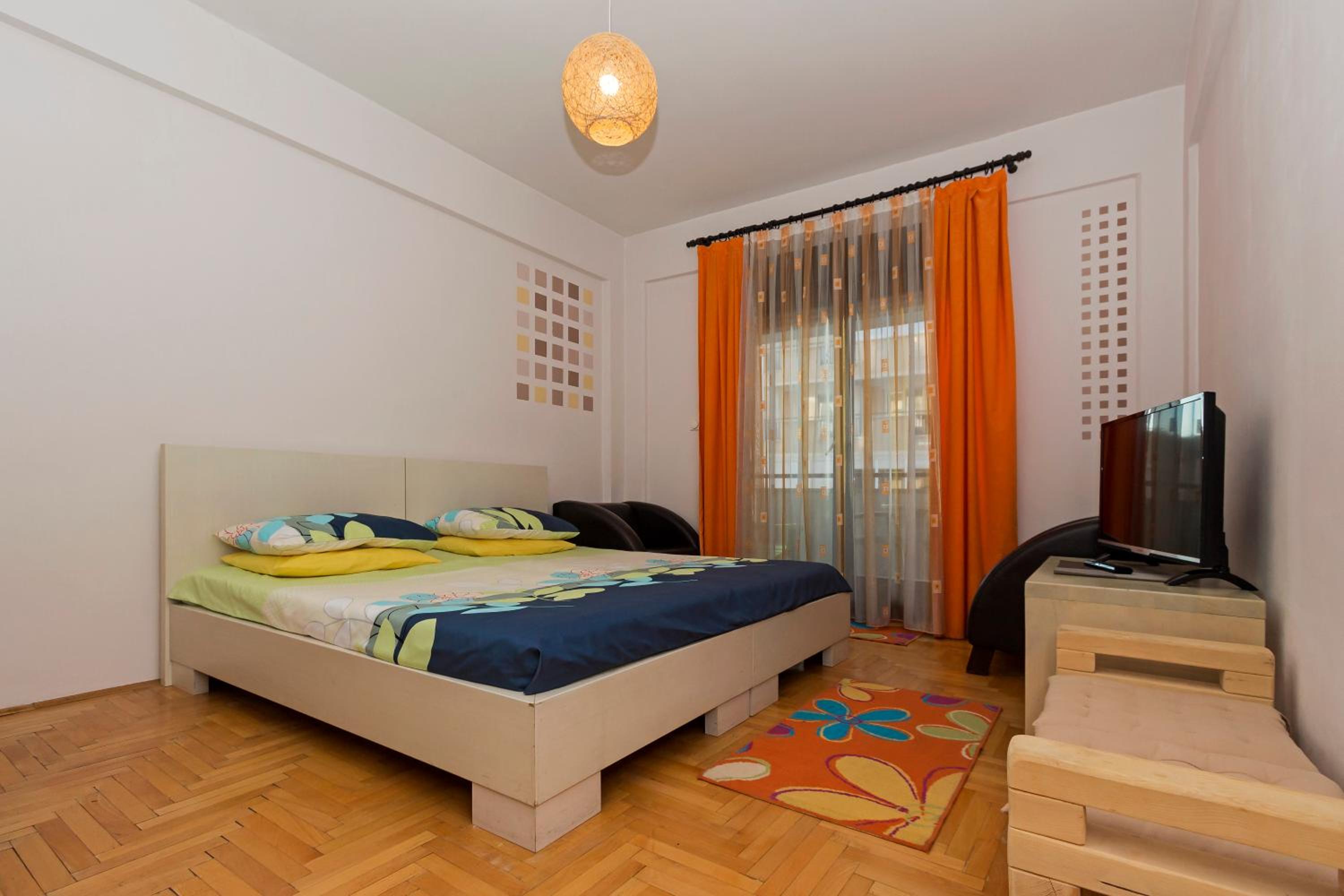 Etaksimo Central Apartment view 3