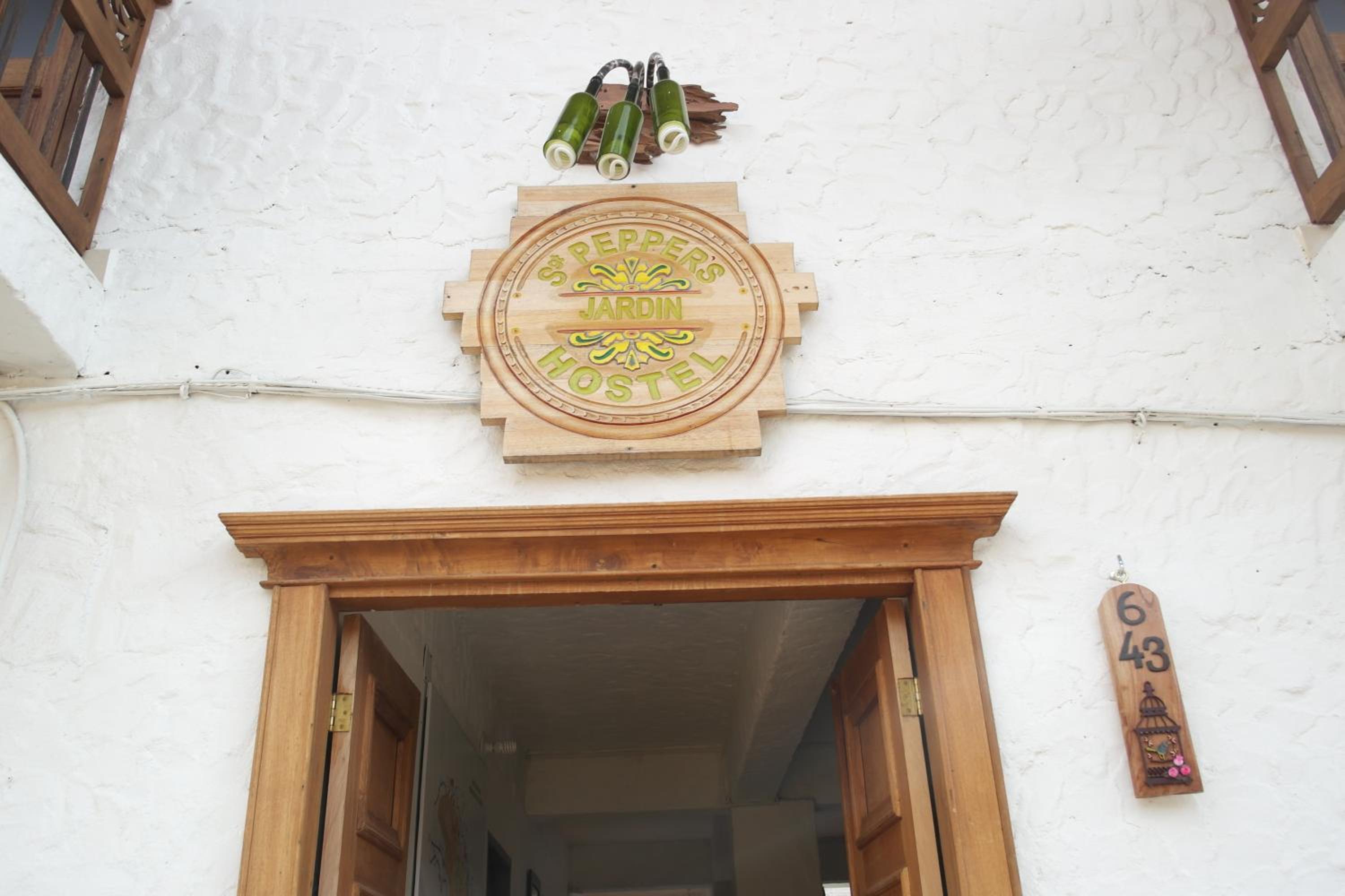 Sergeant Pepper's Hostel