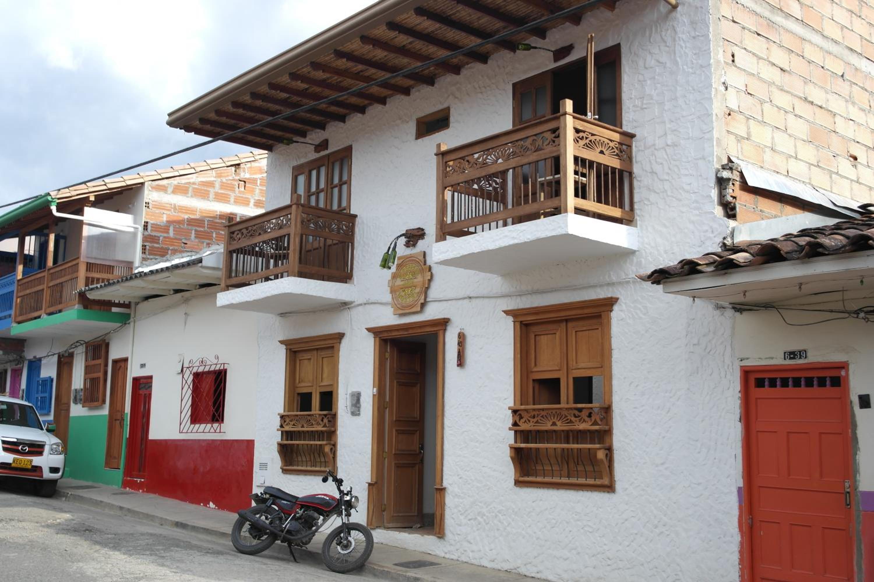 Hotel Sergeant Pepper's Hostel - Image 1