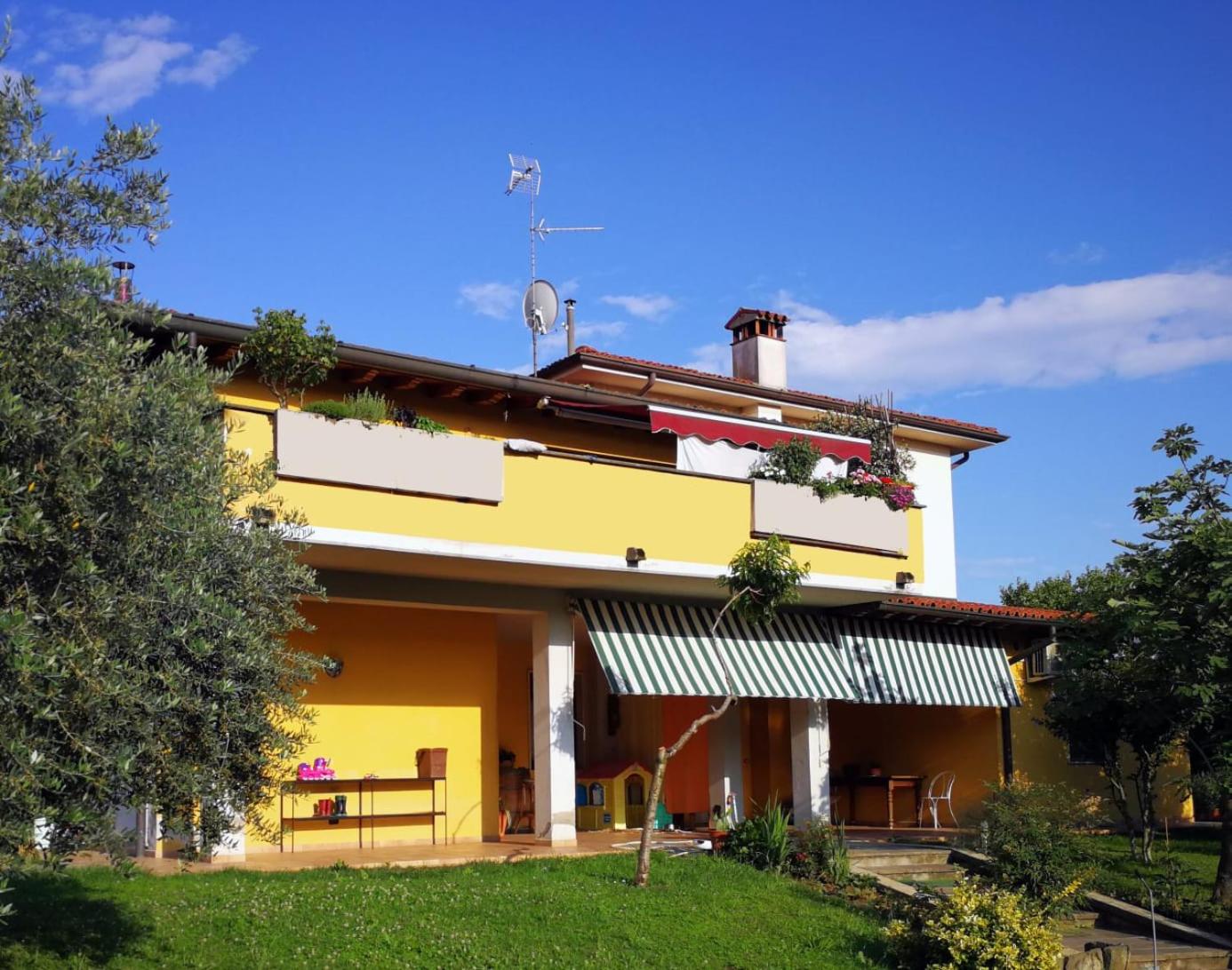 Agriturismo FranciaCorta view 3