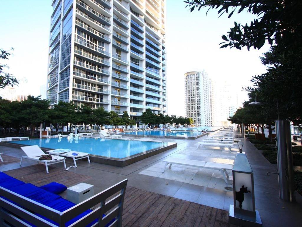 Luxury Waterfront Condo At Icon-Brickell-sea view-Free Spa & Gym