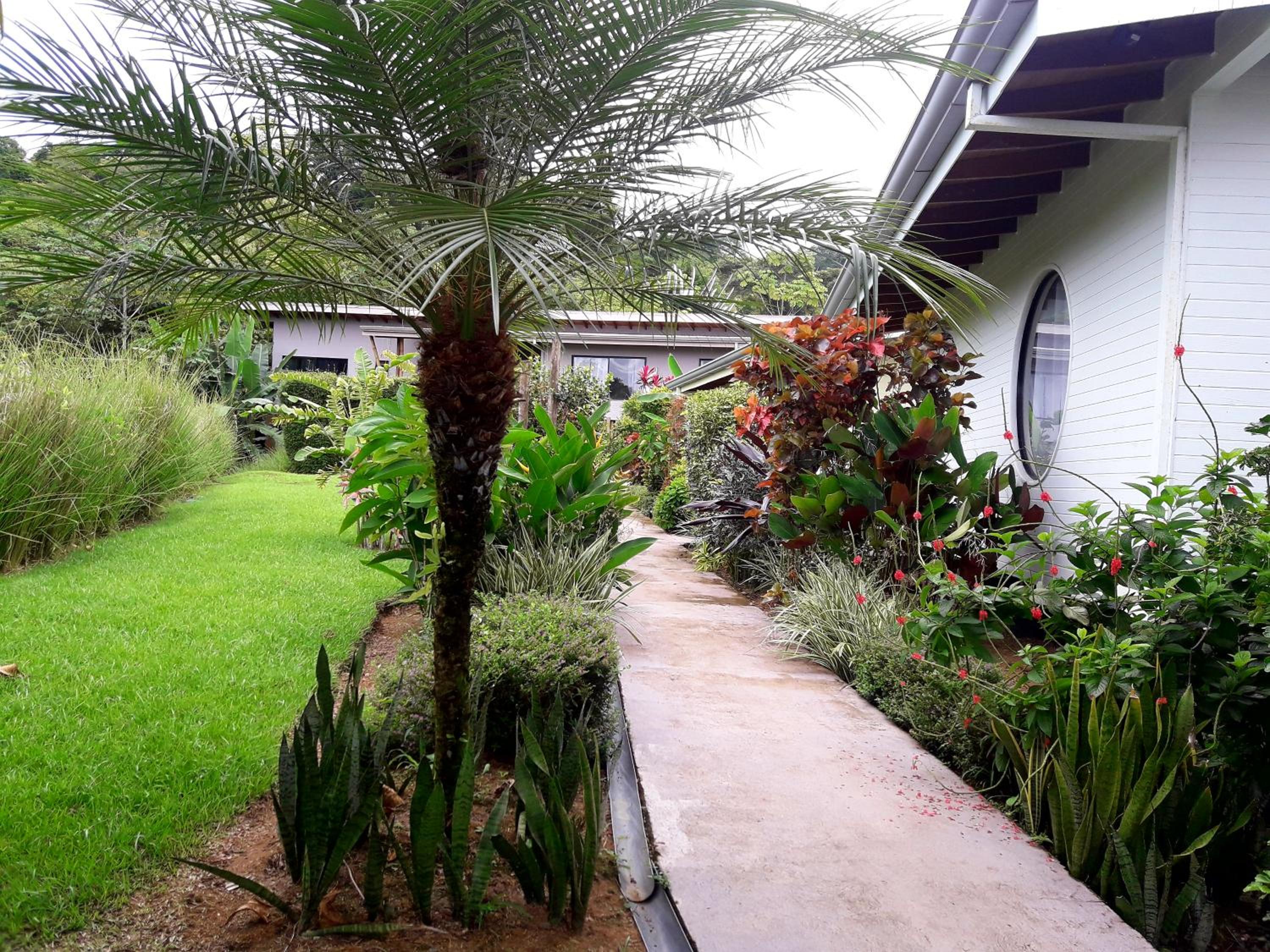 Eden Tica Lodge