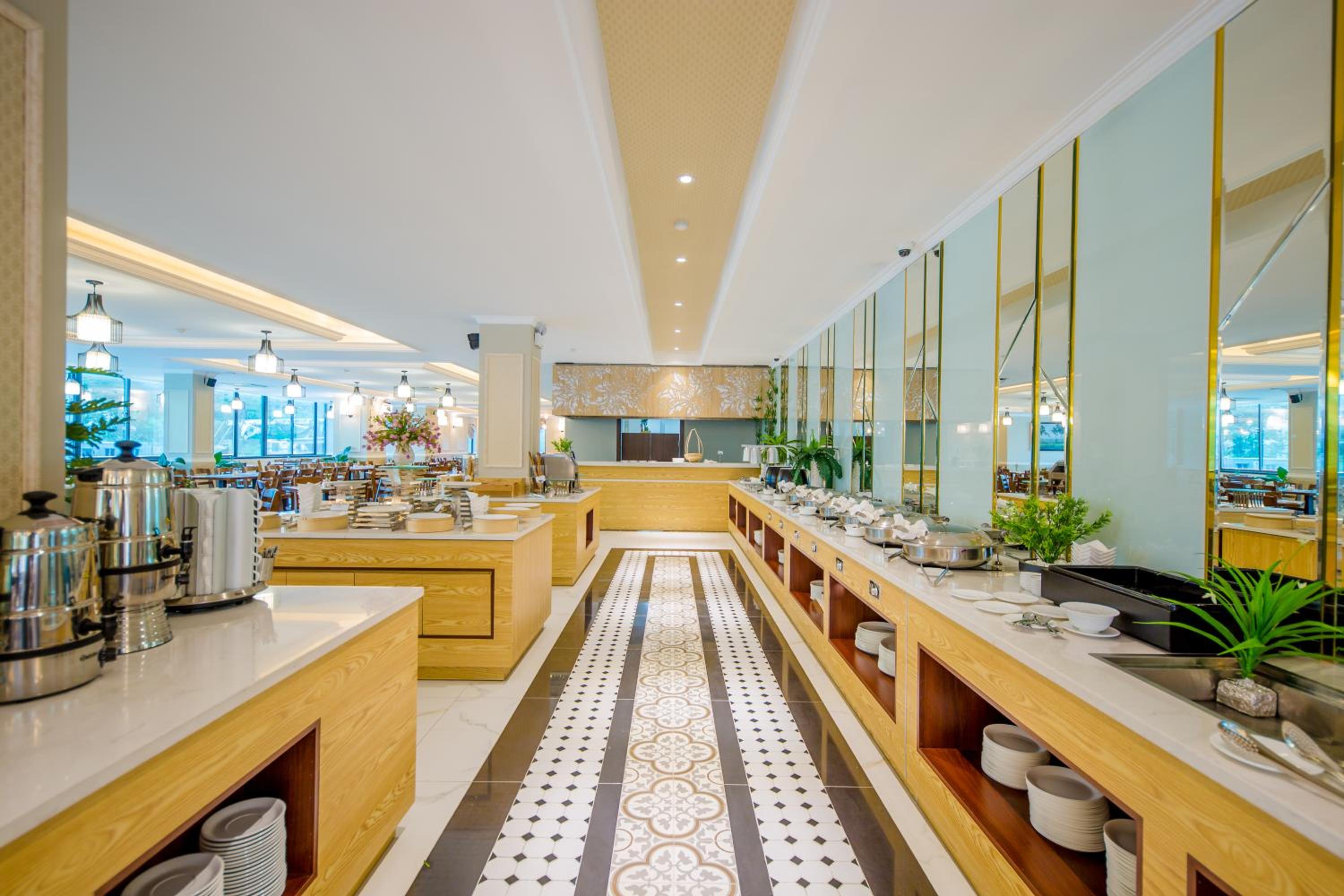 Orbit Hotel Nha Trang