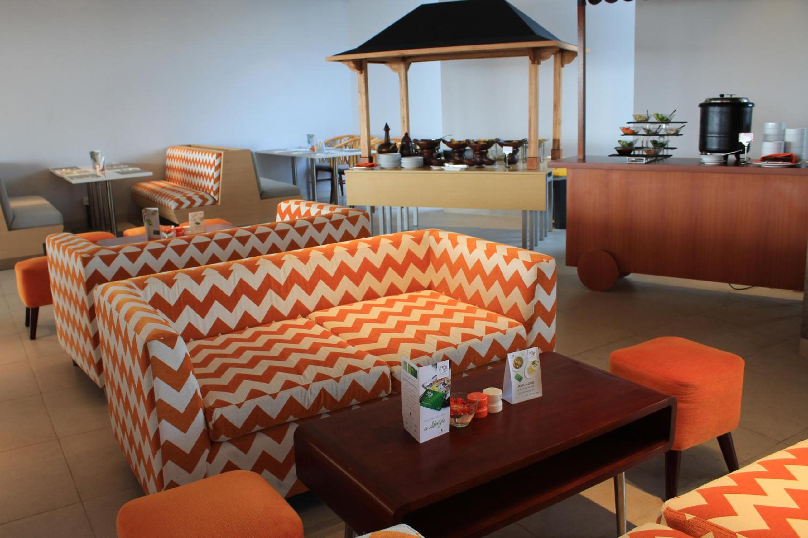 Solo Vacations - HARRIS Hotel  Conventions Solo - Property Image 6