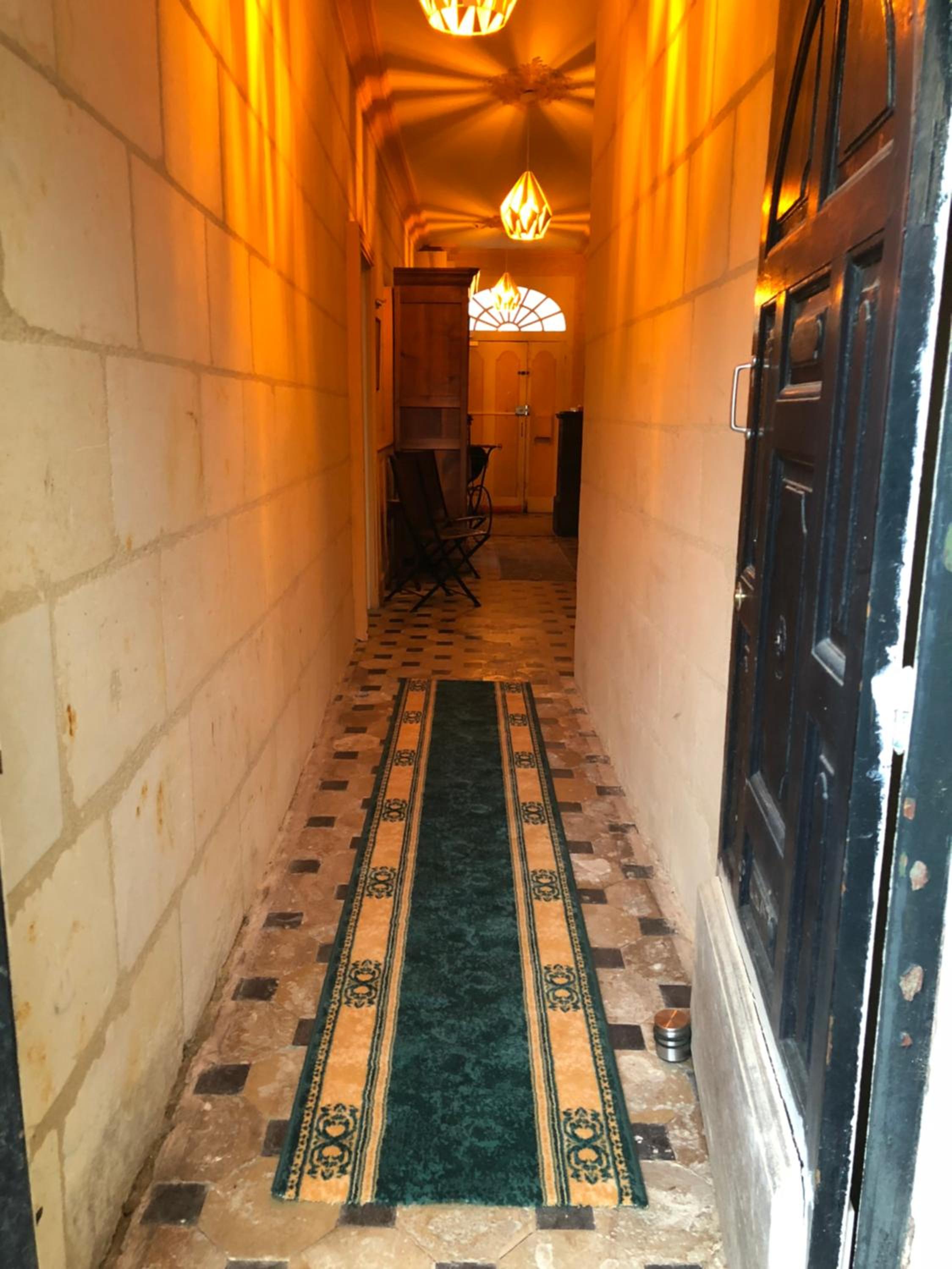 Le Regisseur view 5