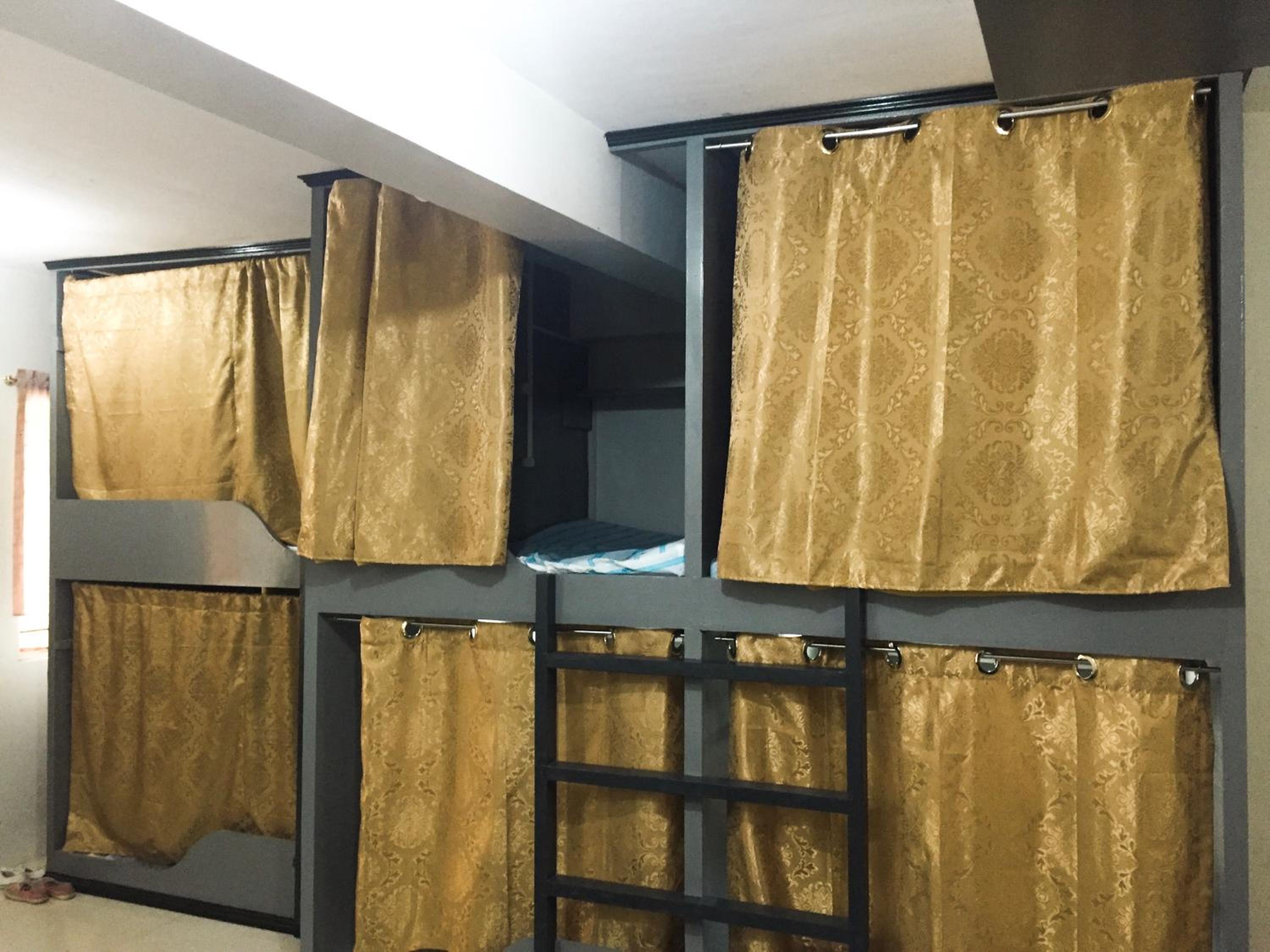Sleepadz - Capsule Beds Dormitel in Magsaysay Ave Naga
