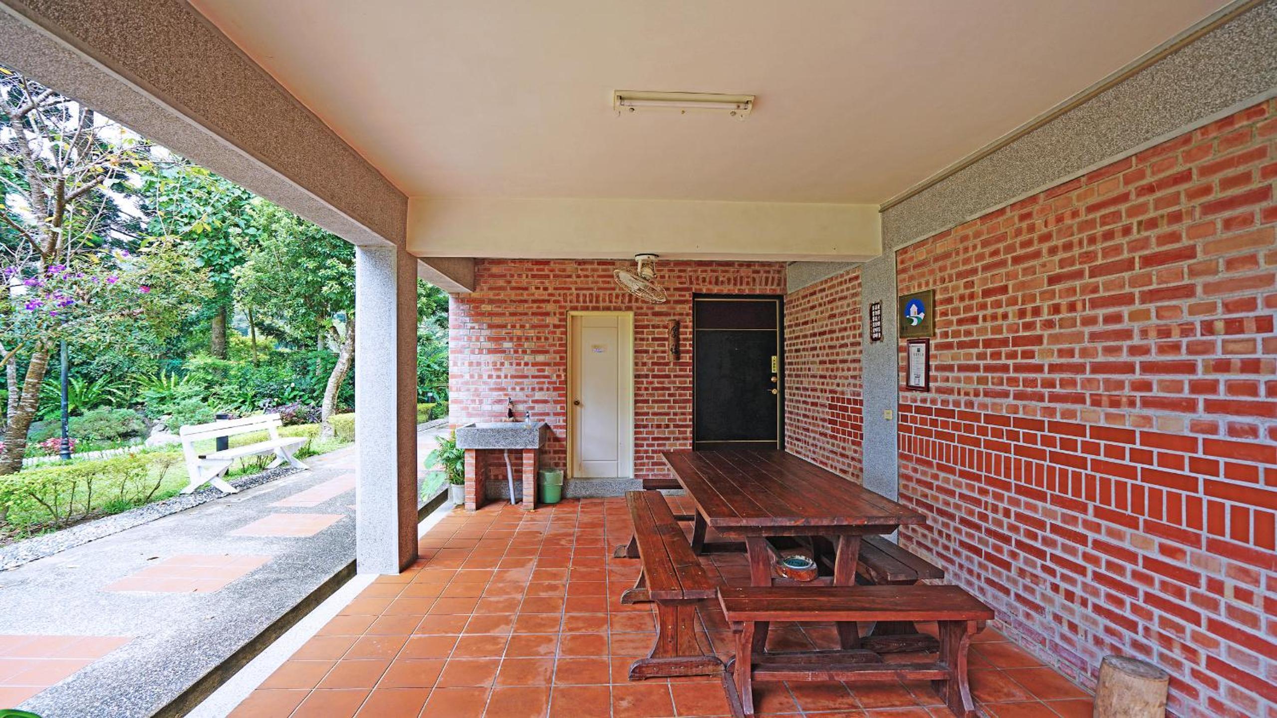 Red Brick Villas