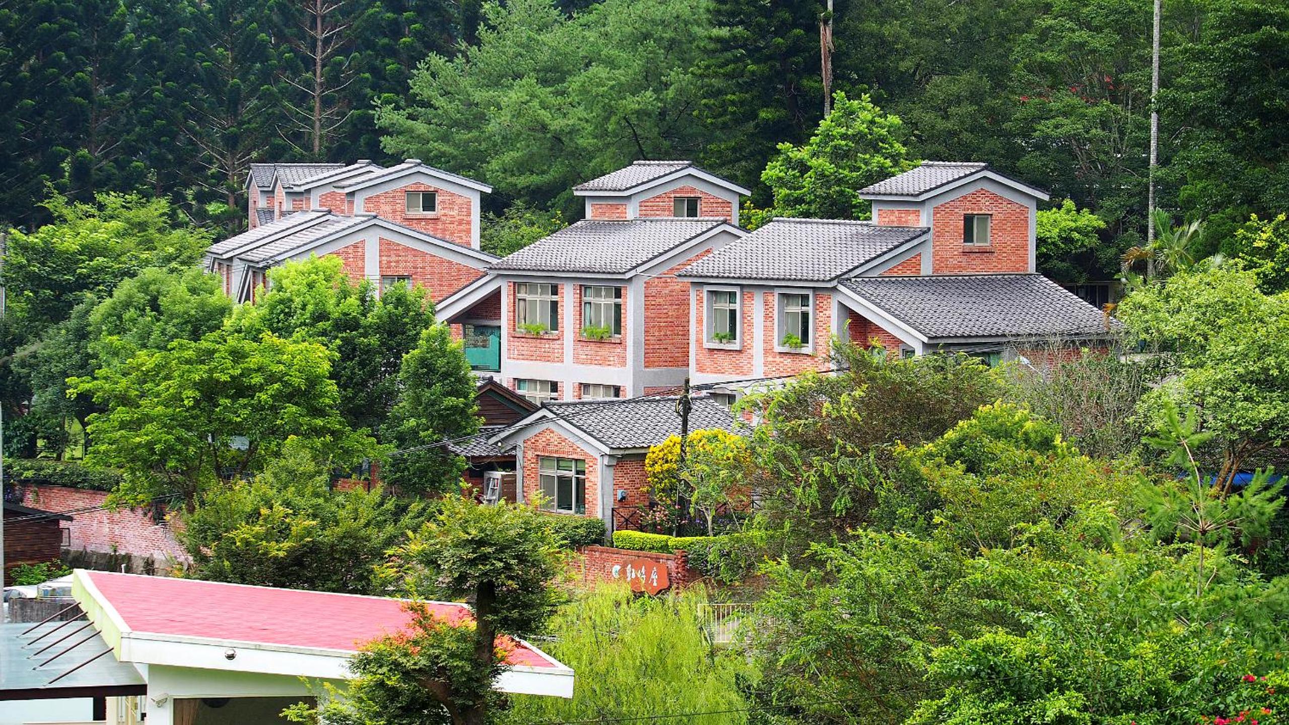 Red Brick Villas
