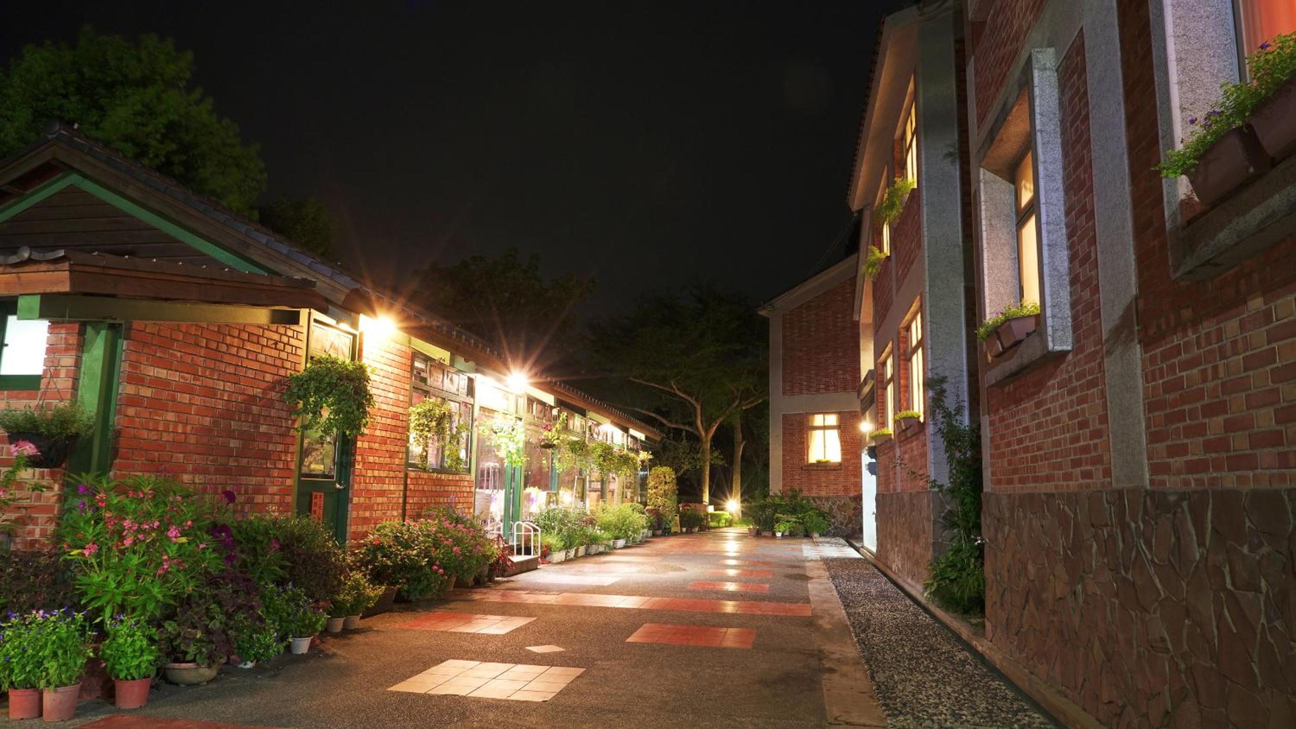Red Brick Villas