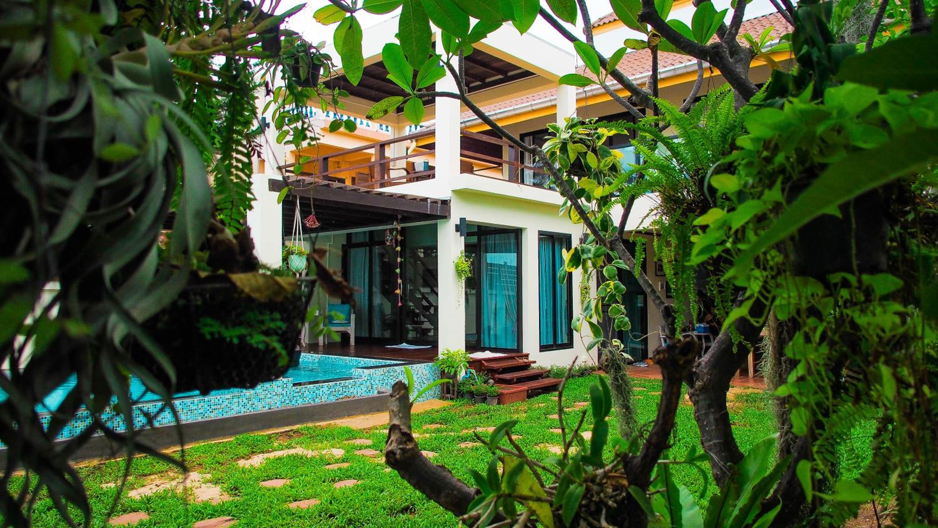 Hotel Baan SanSuk Pranburi - Beach Front & Pool Villa - Image 1