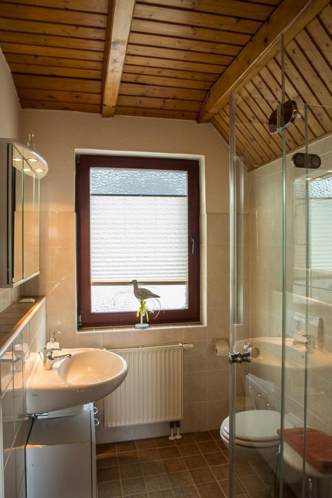 Zwei Ferienwohnungen Ankerpatz 70 qm mit Loggia Puppenstube 50 qm mit Gartenterrasse in Hagenburg nahe Steinhuder Meer - Property Image 30