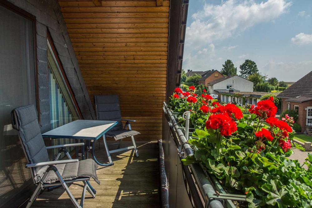 Zwei Ferienwohnungen Ankerpatz 70 qm mit Loggia Puppenstube 50 qm mit Gartenterrasse in Hagenburg nahe Steinhuder Meer - Property Image 33